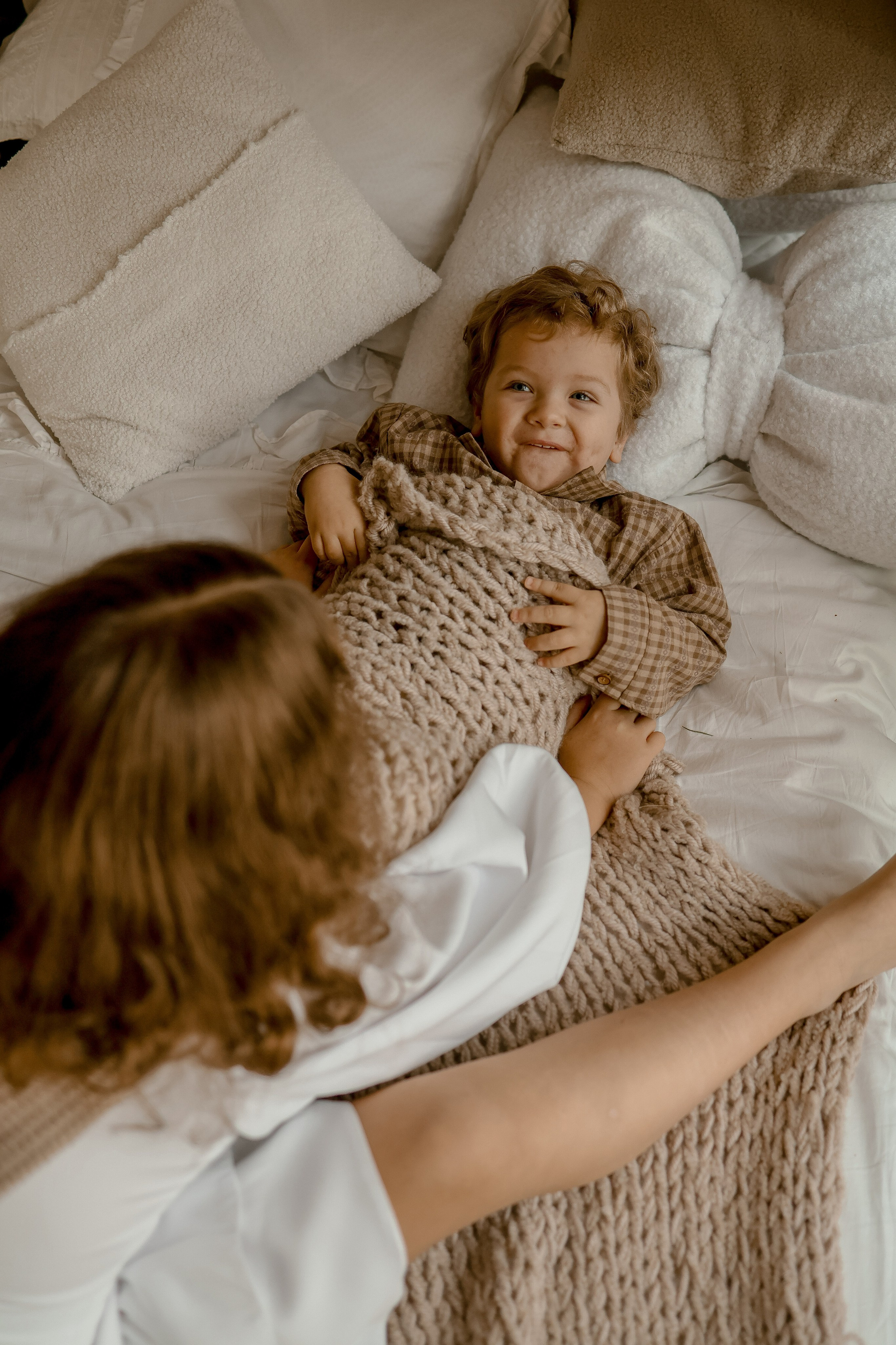 Я Лена — семейный фотограф в стиле Life Style Москва и Подмосковья: Балашиха, Пушкино, Щелково, Домодедово, Дмитров. Я за эмоции и любовь