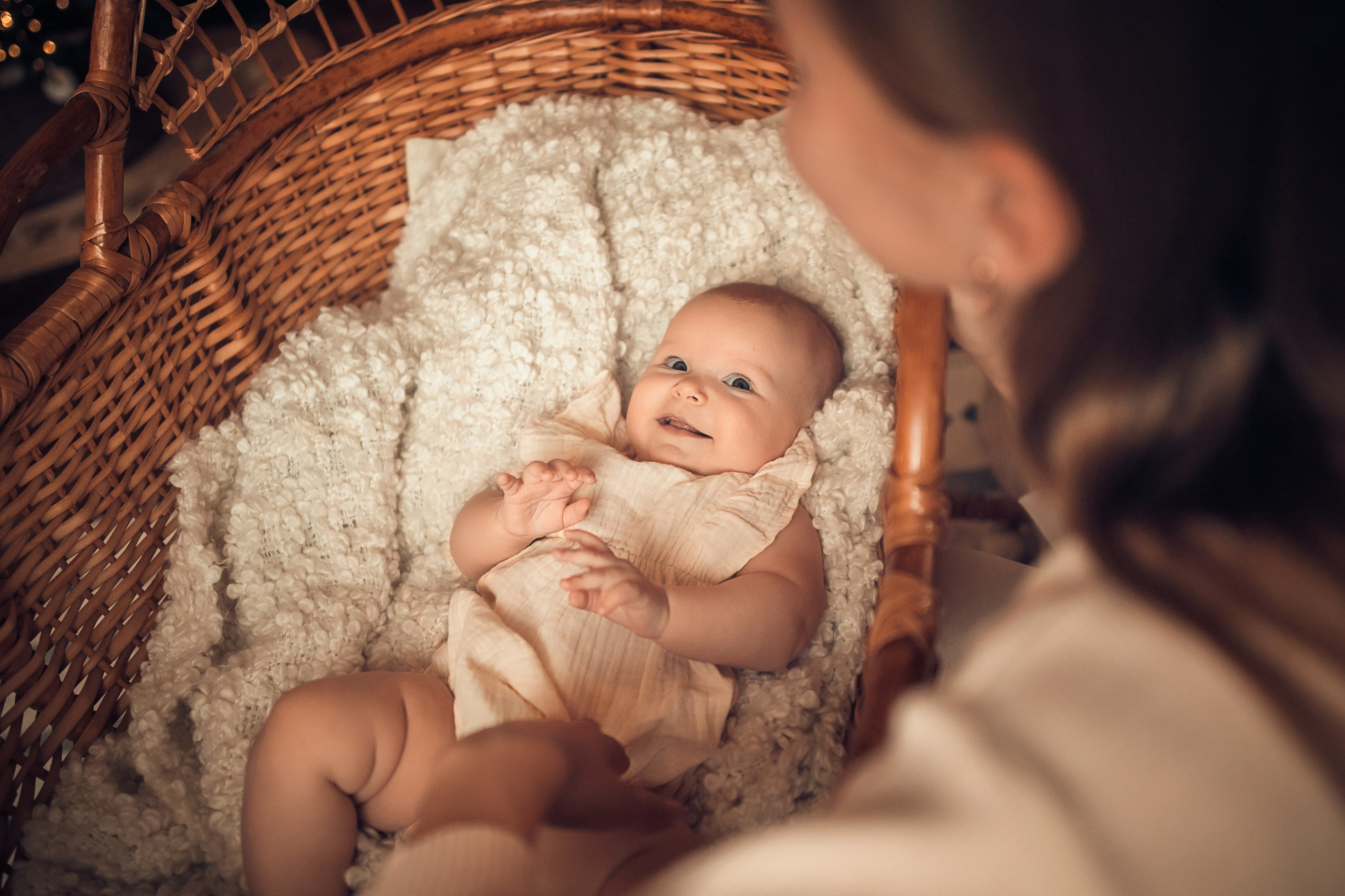 Настя и Даша. Главная