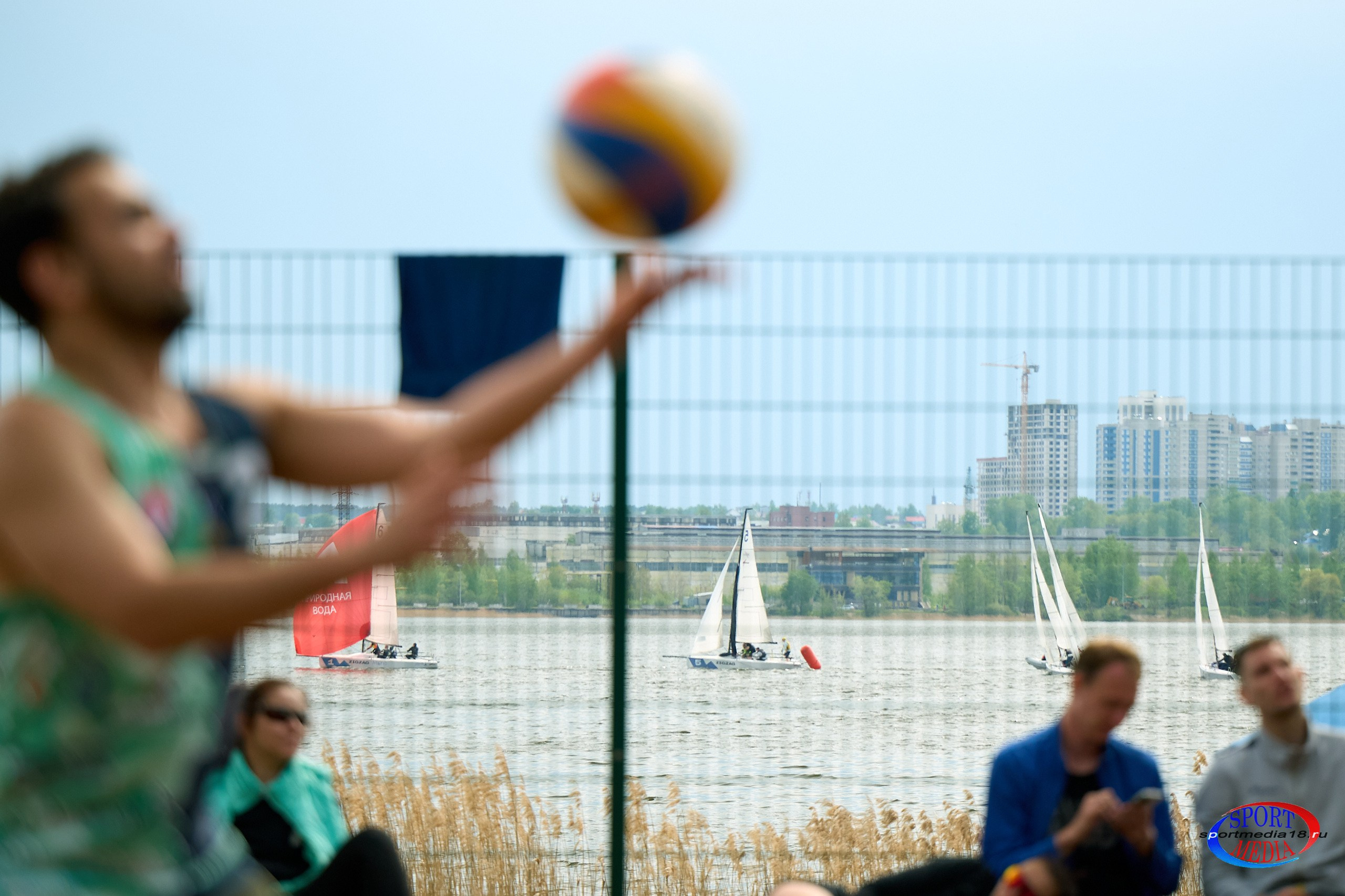 Пляжный волейбол. ПРИВОЛЖСКАЯ ЛИГА MIXT Ижевск 18.05.2025. Спортивный репортажный фотограф в Ижевске Сергей Мерзляков