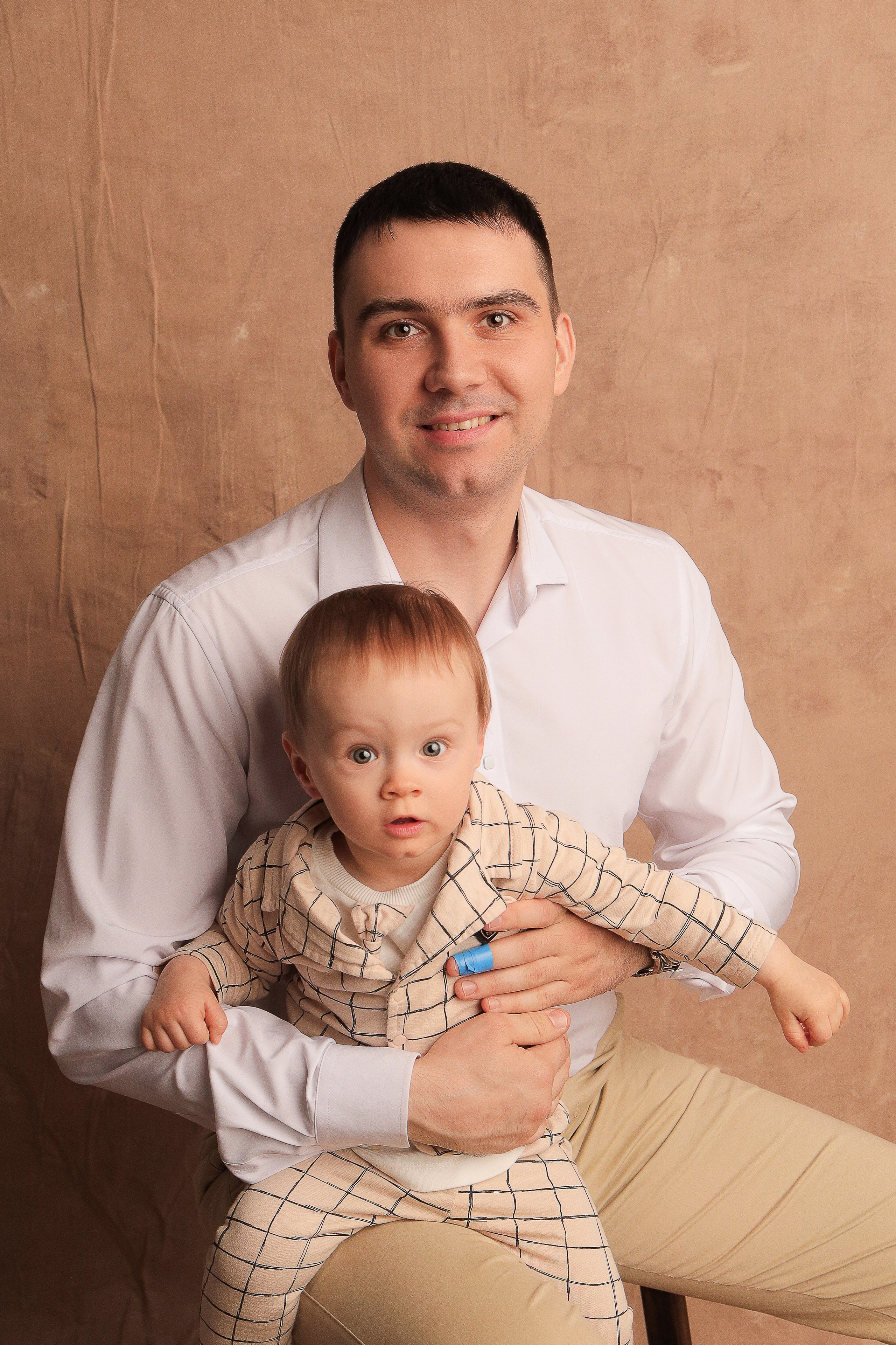 Годовасие — мальчики. Фотограф новорожденных в Новокузнецке Анна Горошникова