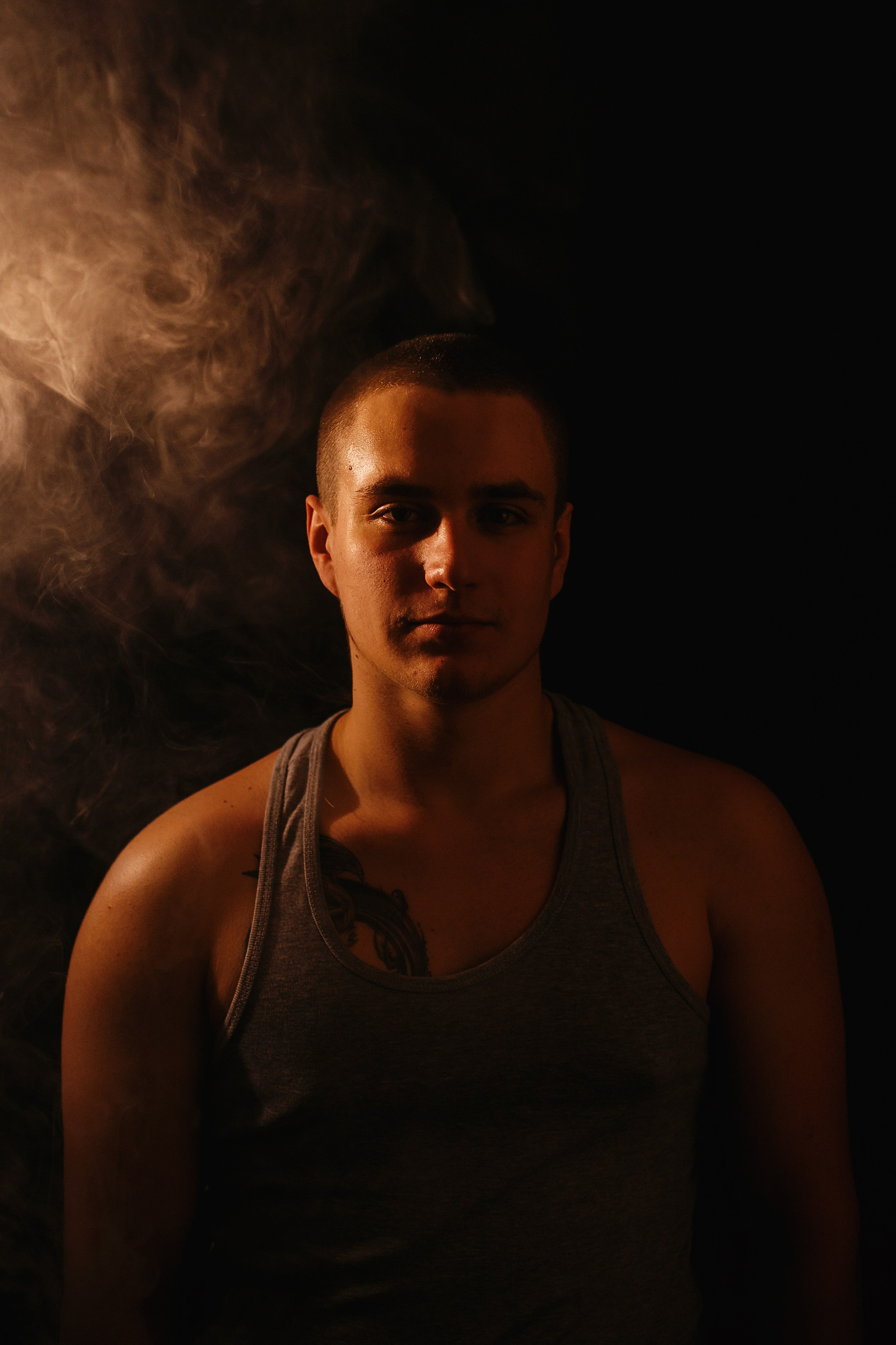 Съемка парня. Выпускные альбомы Искитим, Бердск и Новосибирск Крюкова Елена