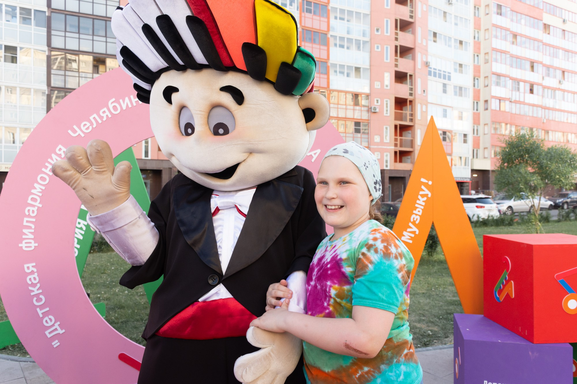 Фестиваль современного исполнительского искусства (Сквер Академ Риверсайд). Фотограф Максим Буряк