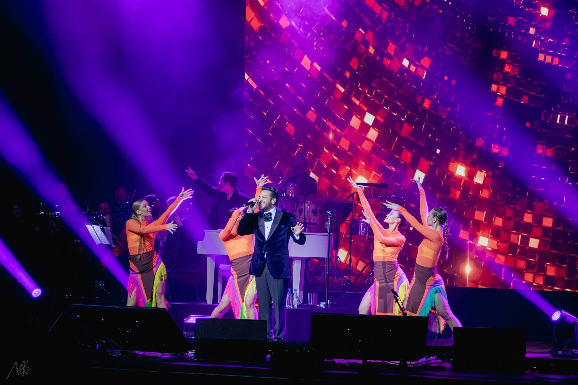 Концерт Эмре Алтуга «Сказки поп-музыки». Портфолио