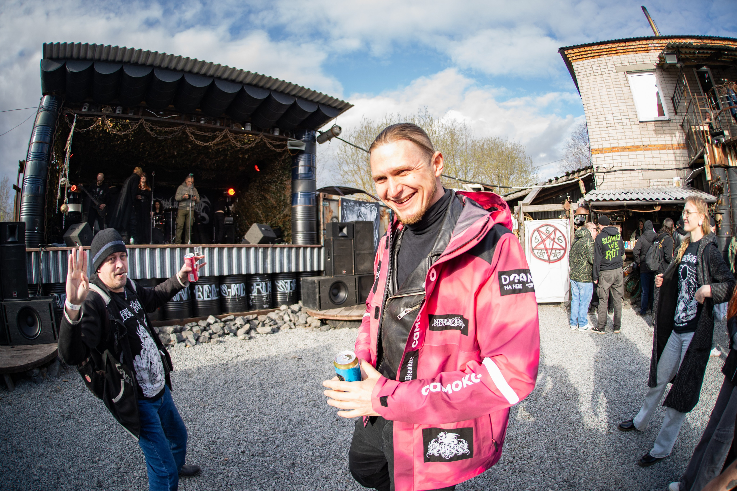 Фестиваль «ПОСРЕДИ КЛАДБИЩ И БОЛОТ»|Архангельск. Концертный и репортажный фотограф в Санкт-Петербурге Слава Пахомов