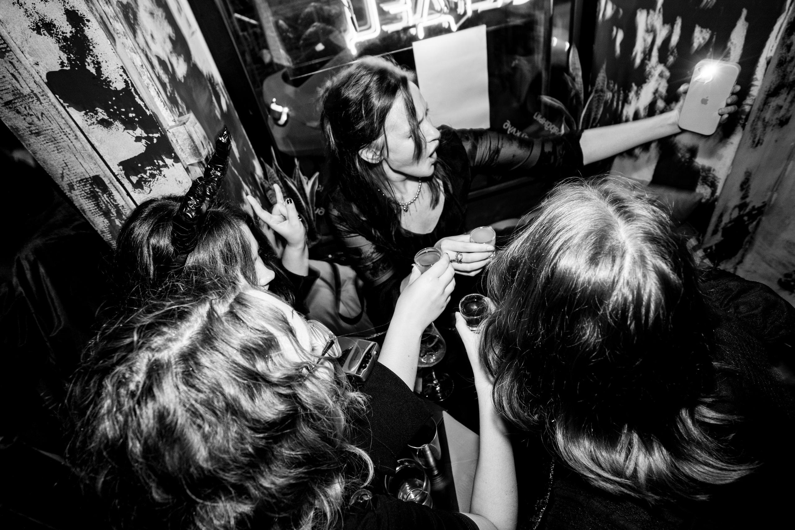 Halloween party. Бар разбитых сердец. Концертный и репортажный фотограф в Санкт-Петербурге Слава Пахомов