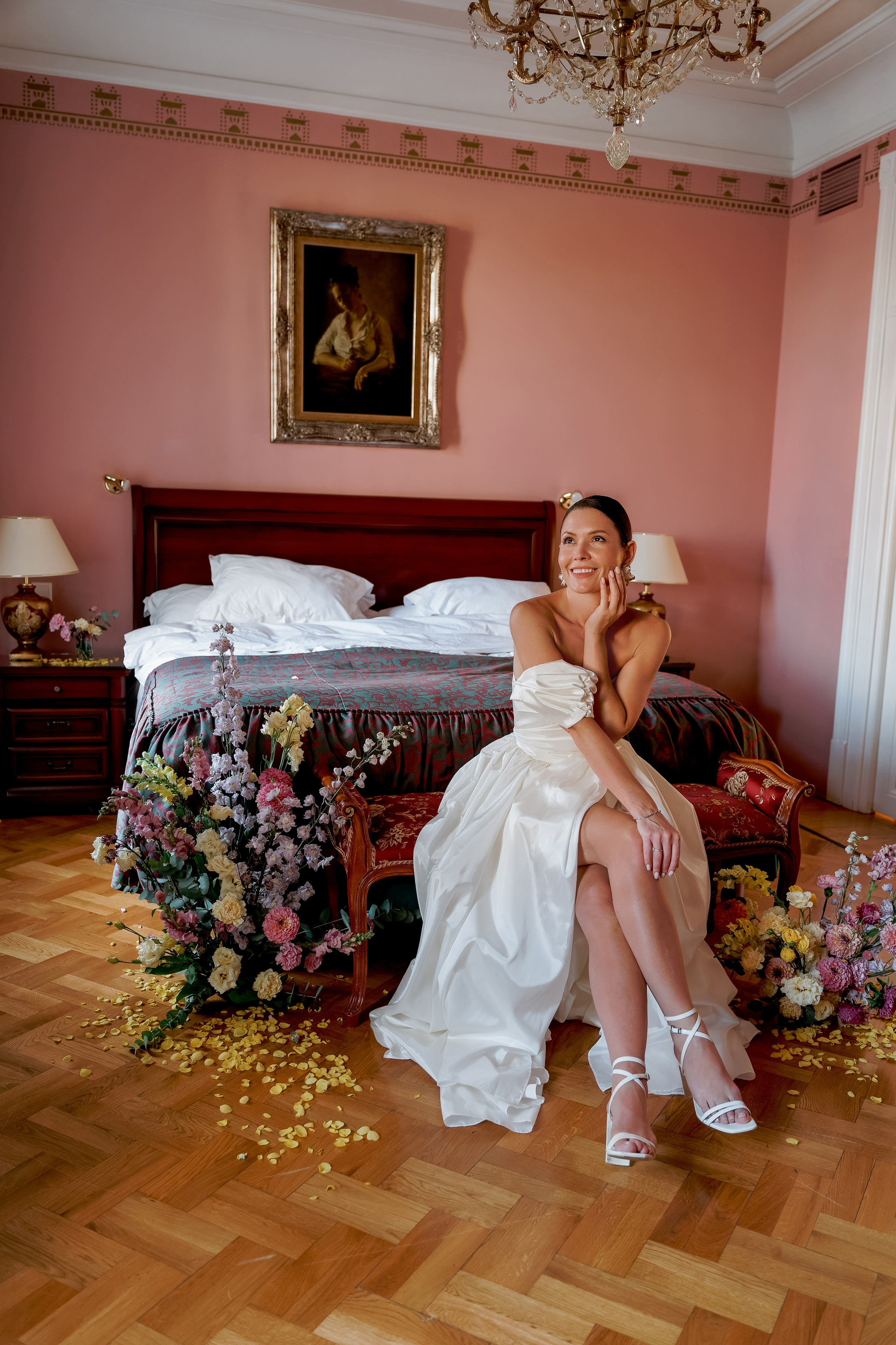 Классическая свадьба в самом центре сердце Москвы в отеле «Националь». Tarasov-stroganova.ru