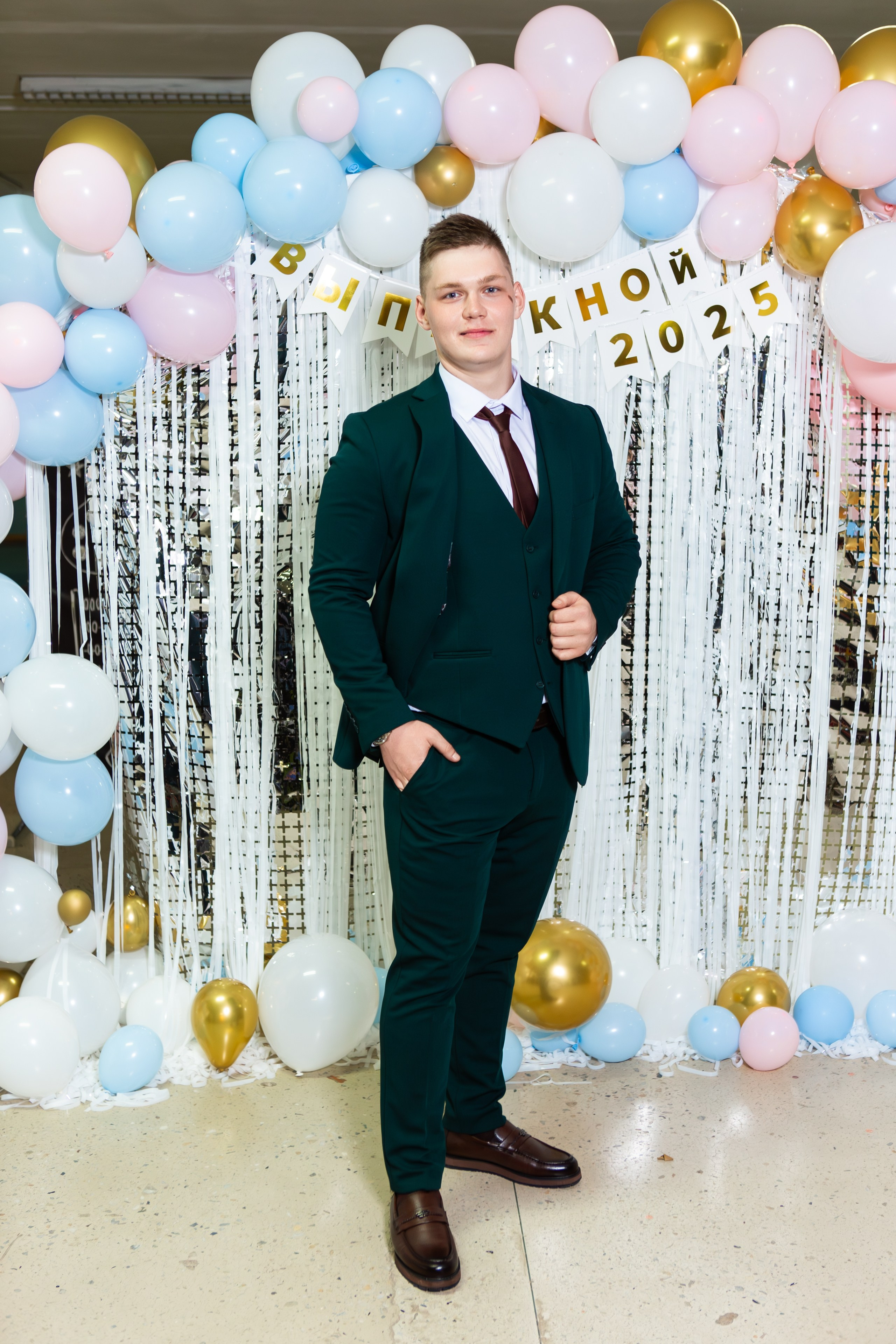 ФОТОСЕССИЯ С РОДИТЕЛЯМИ ВЫПУСКНОЙ 2025 9 ШКОЛА Г.МЦЕНСК. Профессиональный фотограф в Мценске и Орловской области