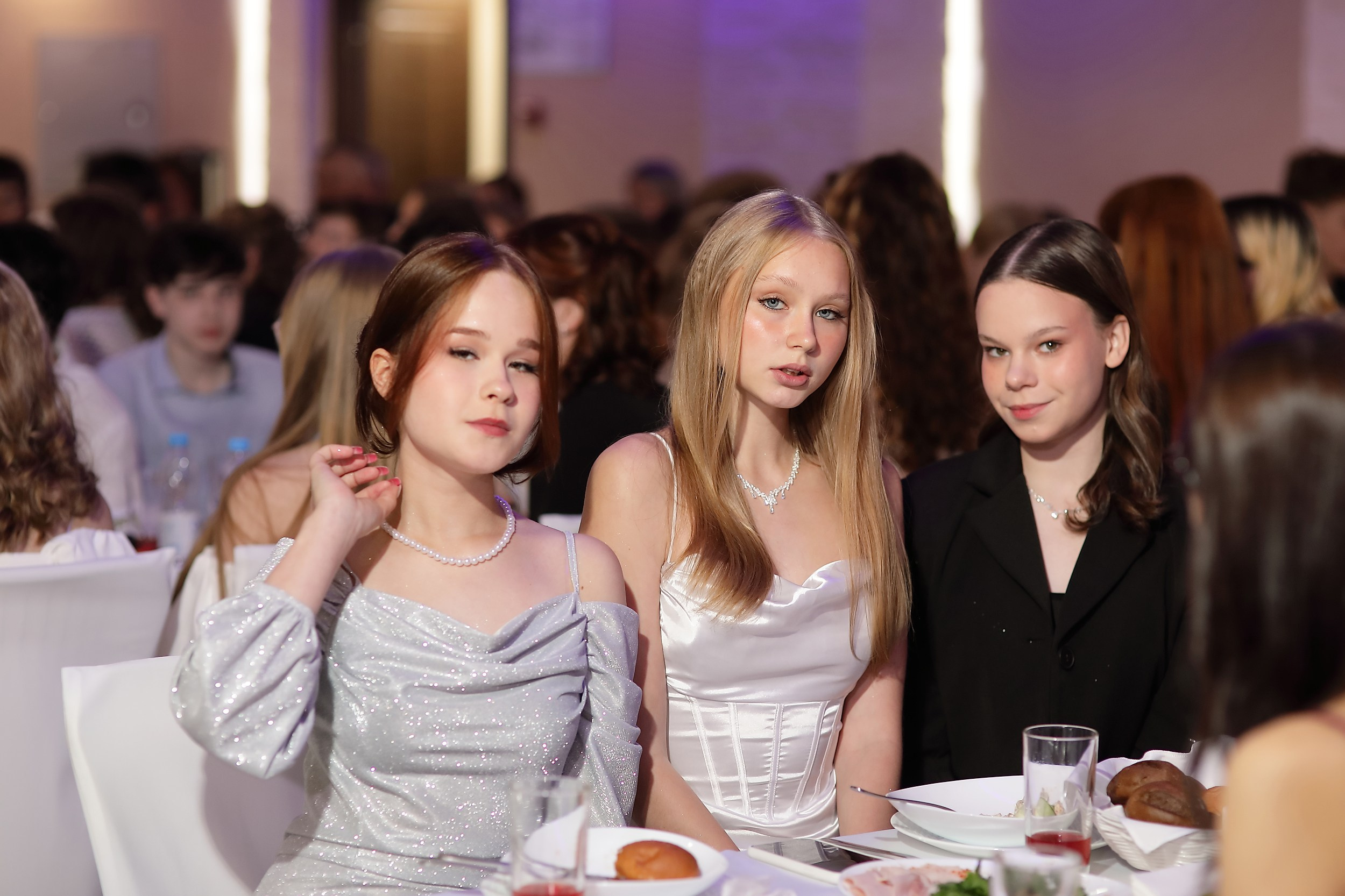 Фотосъёмка выпускного Екатеринбург. Свадебный и семейный фотограф и видеограф в Екатеринбурге Полянские Тимур и Анастасия