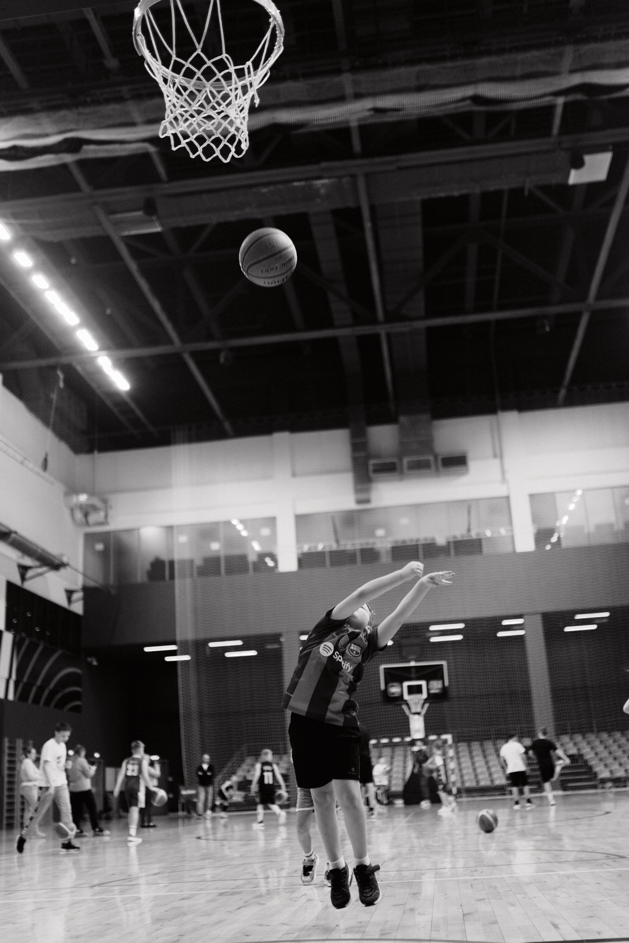 Новогодний баскетбол 2025. Детская лига. Евгений Бреча. Коммерческий и бэкстейдж фотограф в Москве