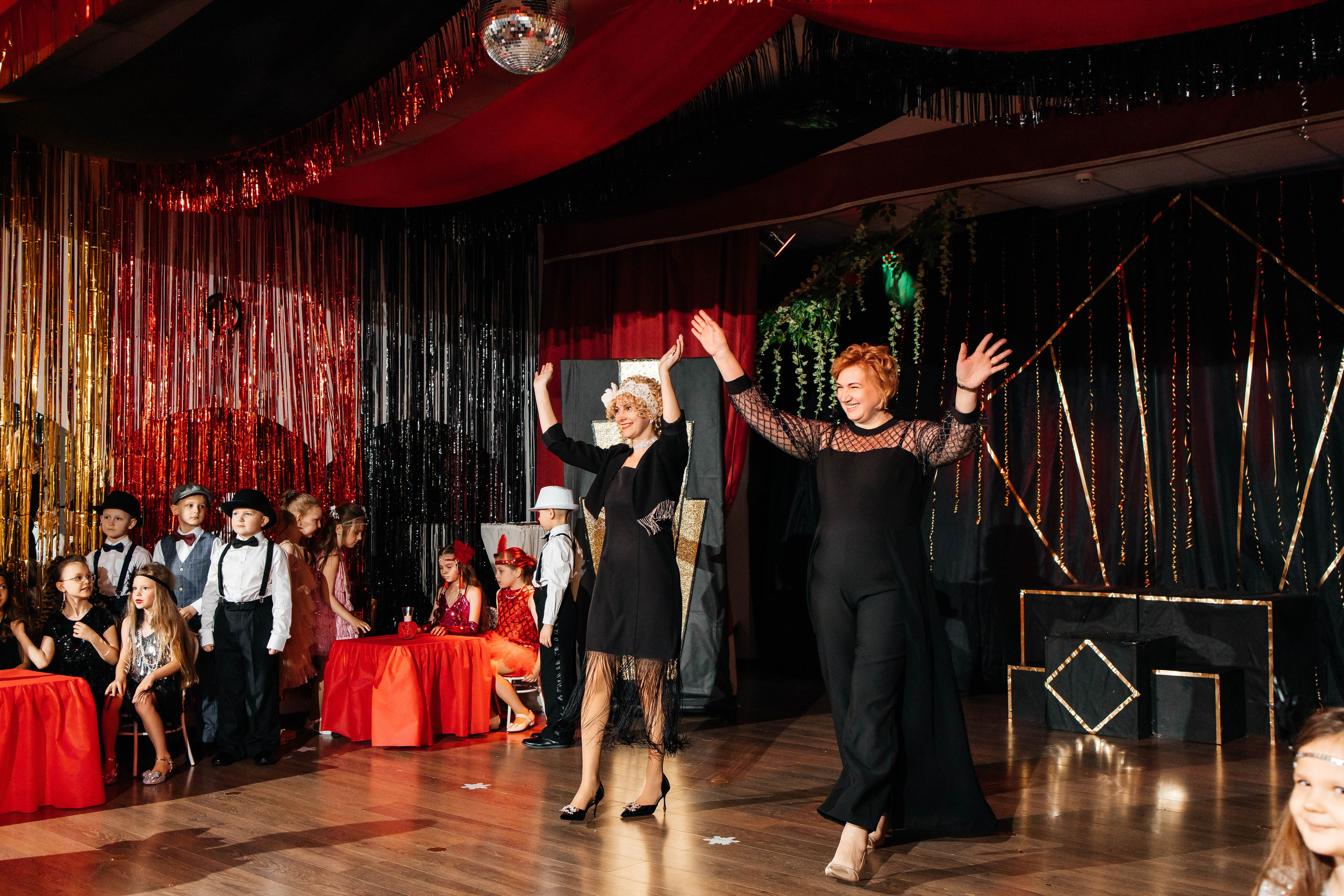 Выпускной в ЛИМПИК. Фотограф в Санкт-Петербурге Виктория Безверхая