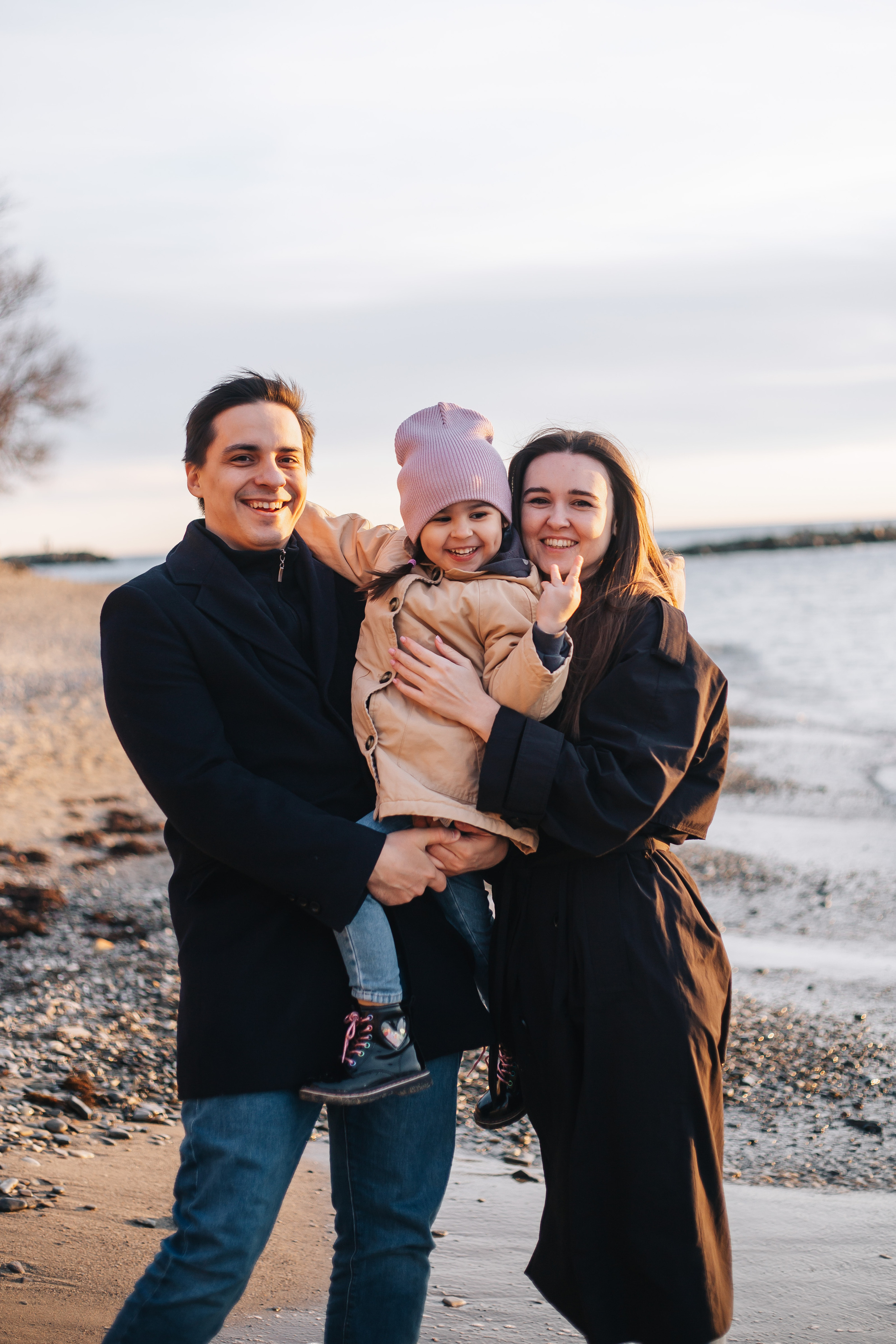 Семейная съемка на берегу моря. Свадебный и семейный фотограф в Краснодар, Россия