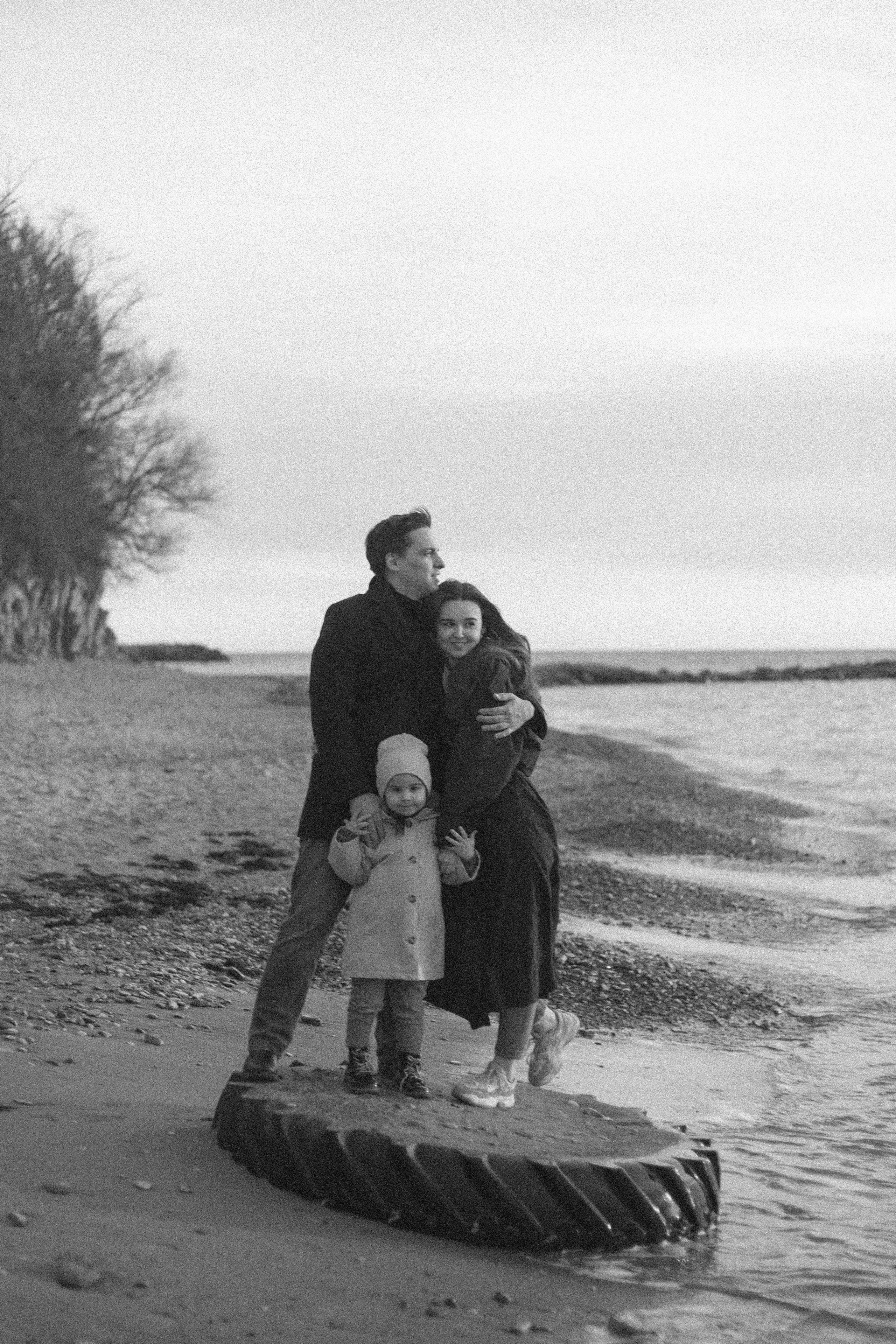 Семейная съемка на берегу моря. Свадебный и семейный фотограф в Краснодар, Россия