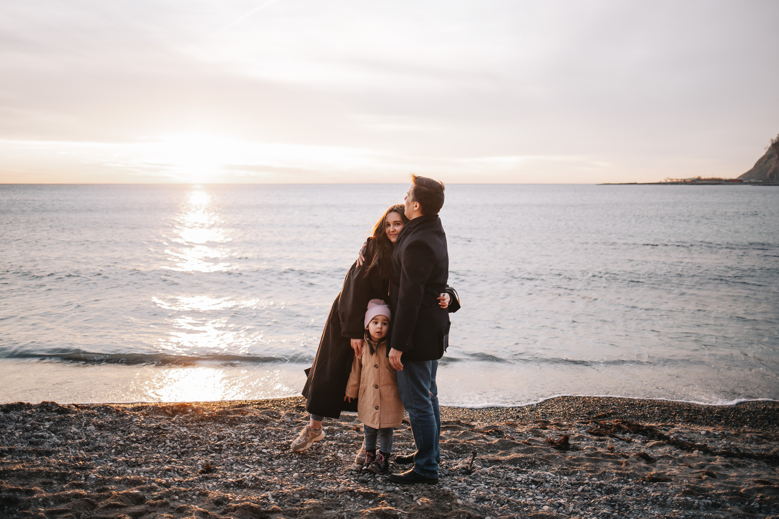 Семейная съемка на берегу моря. Свадебный и семейный фотограф в Краснодар, Россия