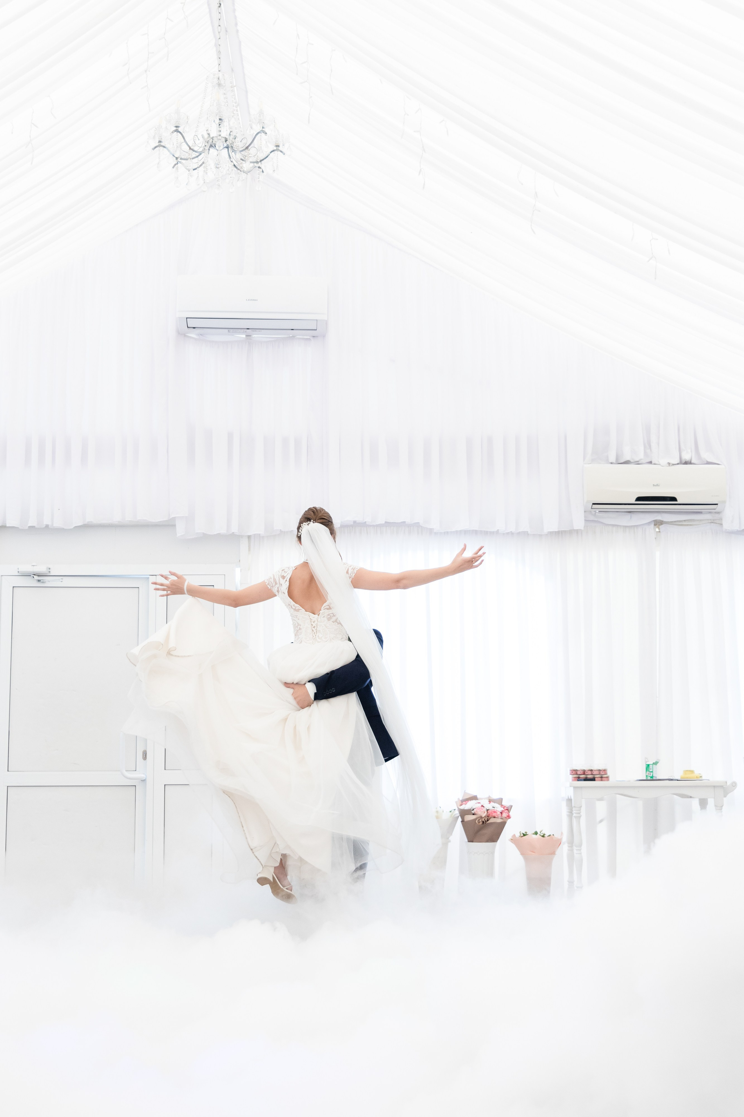 Ксения и Антон (полный день). Фотограф в Барнауле Юлия Садвокасова