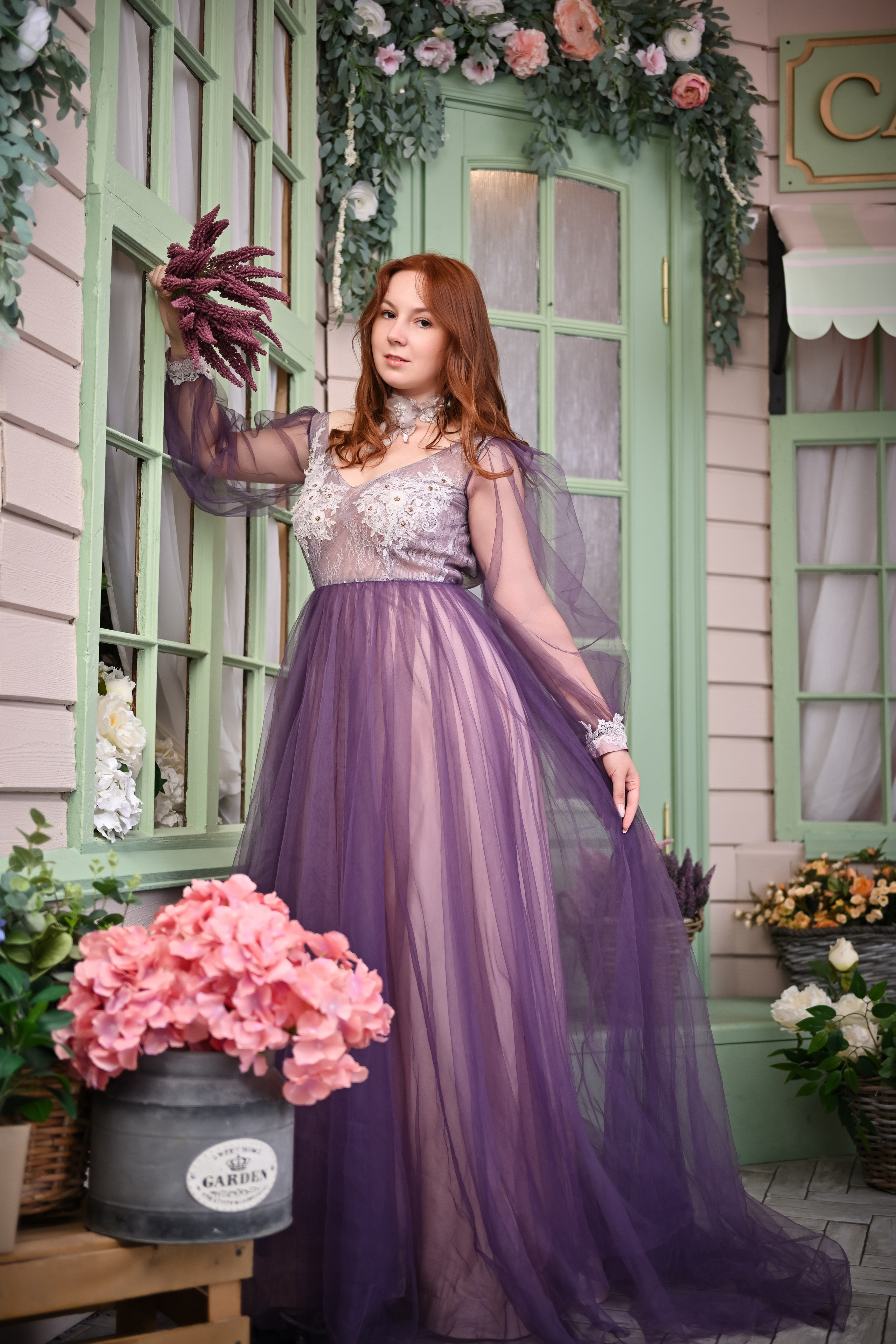 Портреты в студии. Фотограф Максим Мицун. Портрет, свадьба, репортаж, каталог