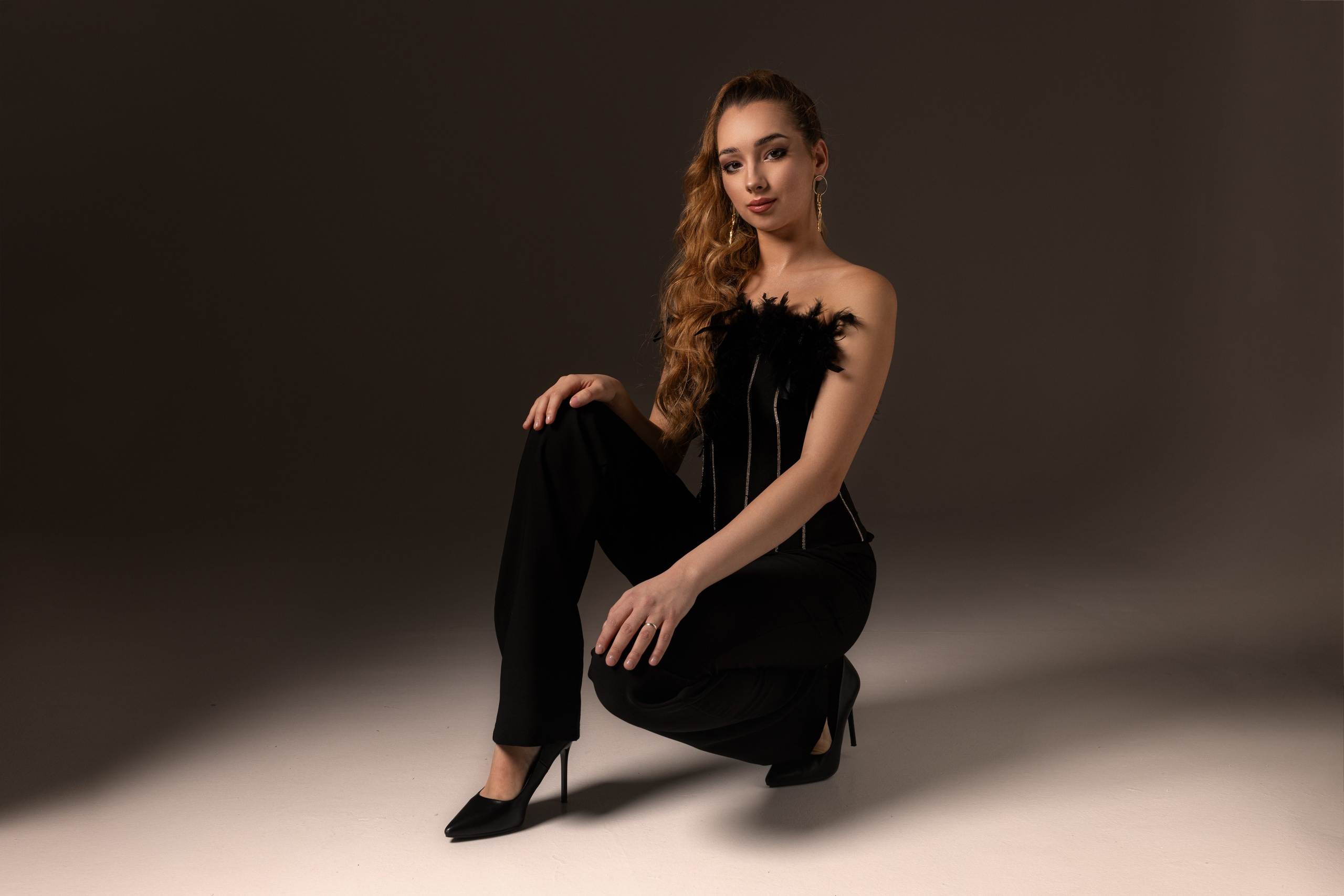 Студийная съемка с Полиной на циклораме в формате для «себя». Дмитрий Шульгин, портретный фотограф в Воронеже