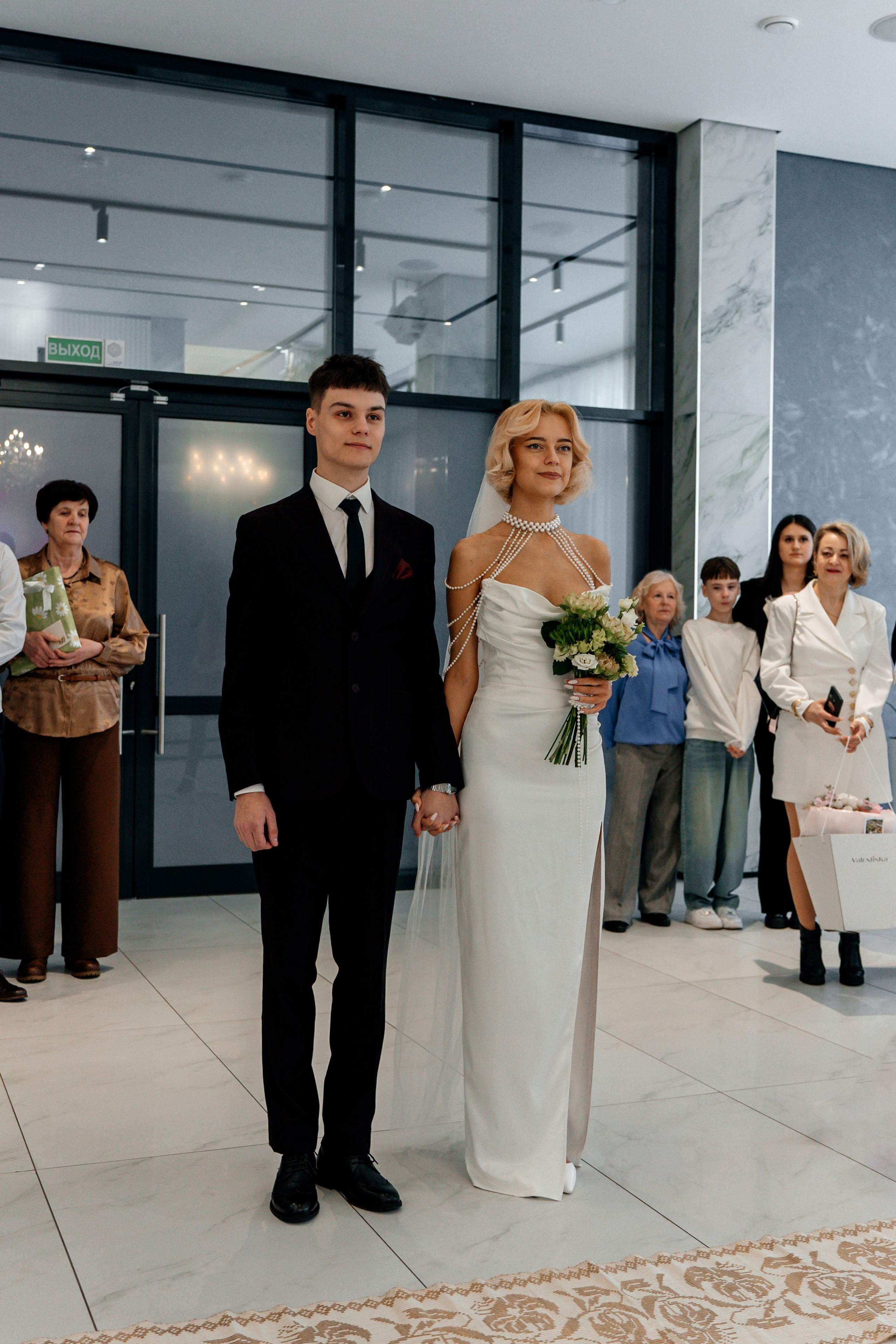 Загс Заводского района. Ваш семейный фотограф в Минске — Вика Трегубова