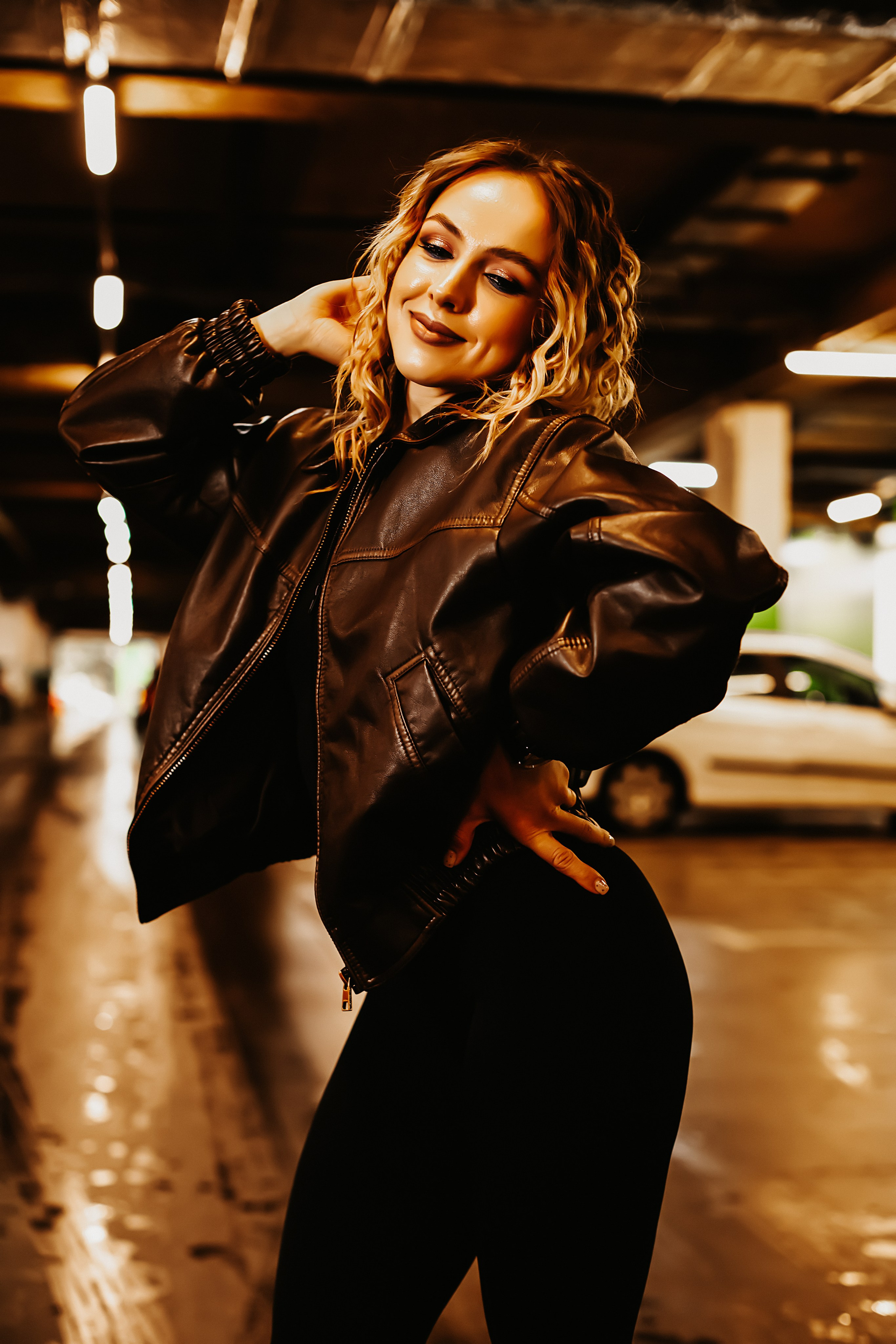 Фотосессия на парковке. Свадебный и семейный фотограф/видеограф в Краснодаре Наталья Осинская