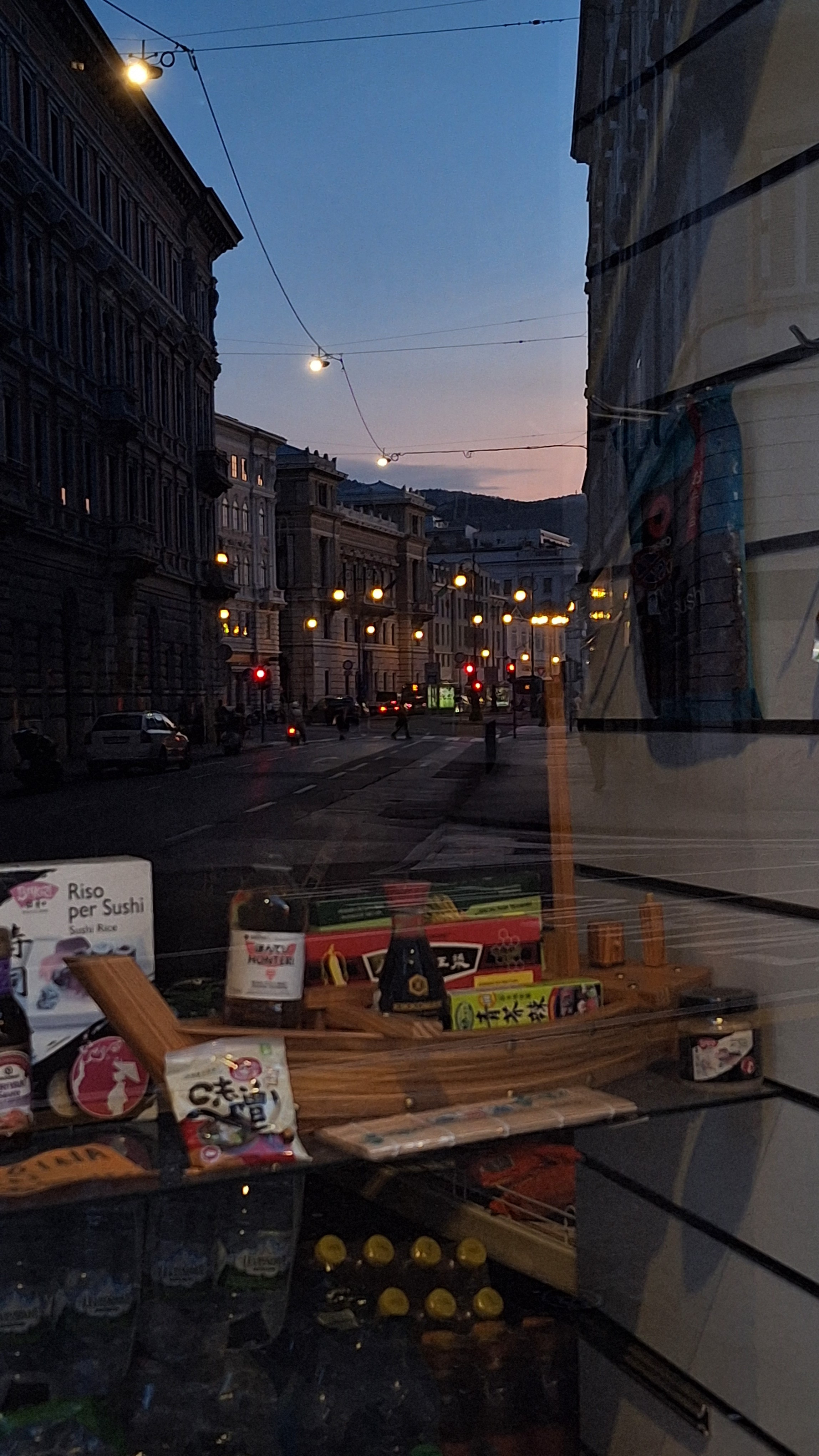 Riflessi. Fotografo Alina Imanbaeva Trieste e FVG