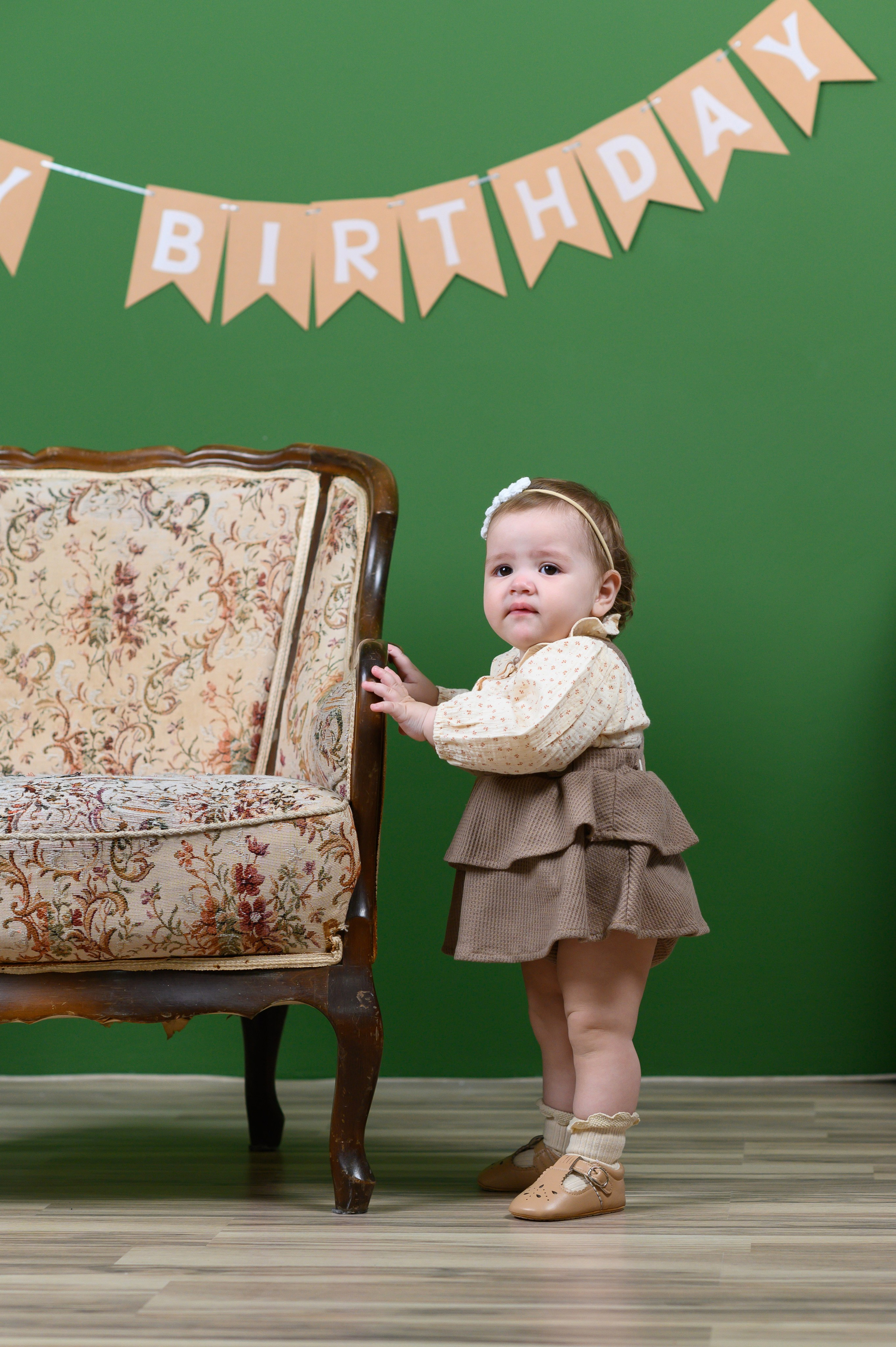 Годик. Детский фотограф Абхазия