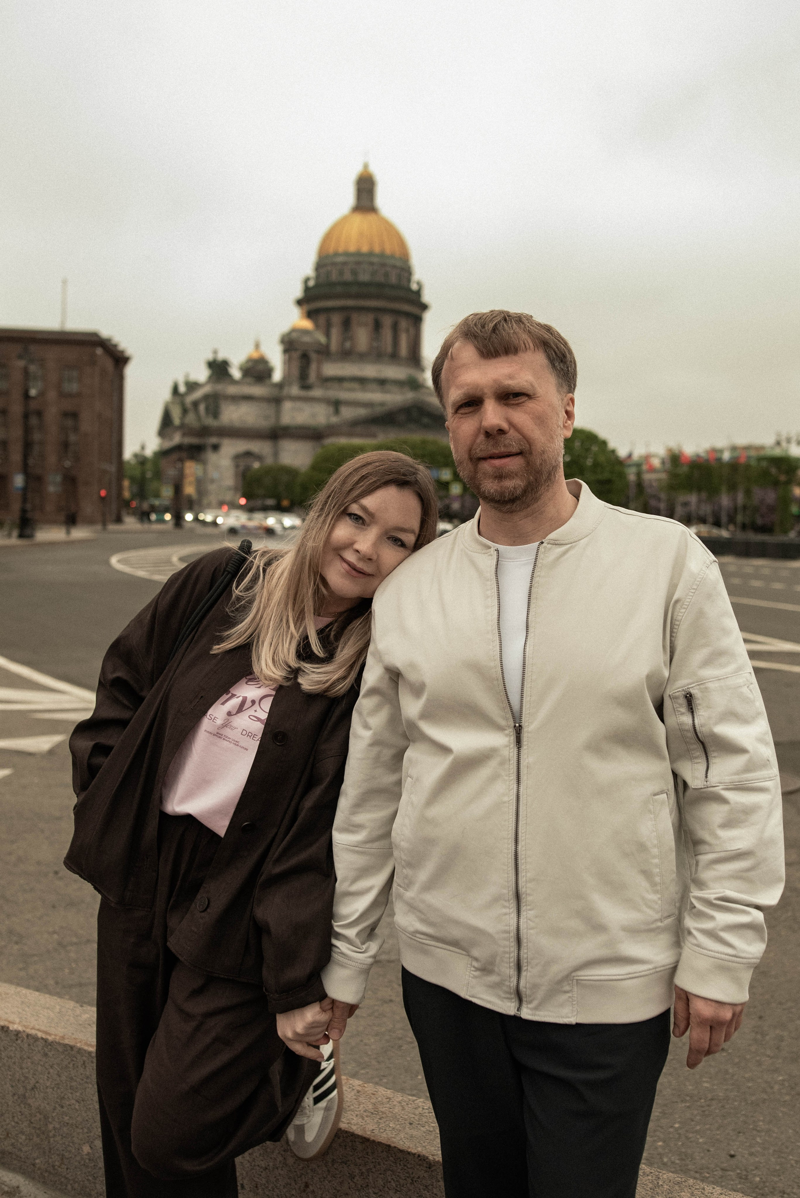 Семейная фотосессия-прогулка по Санкт-Петербургу