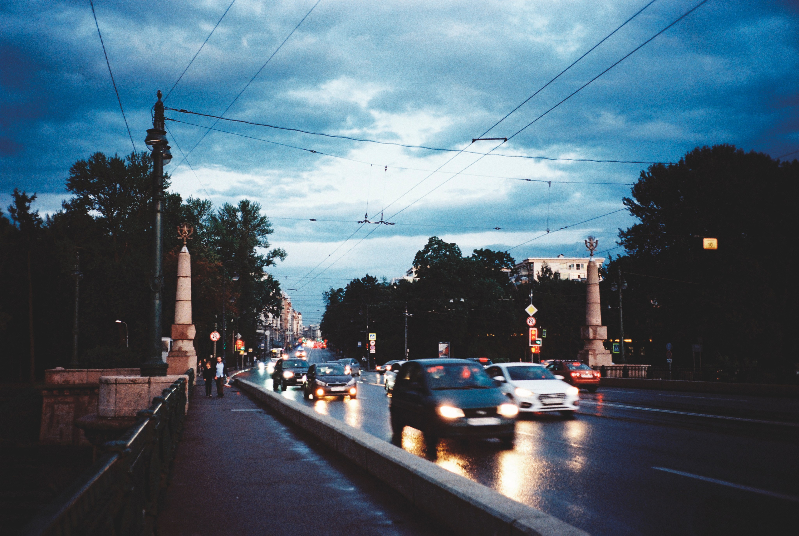 Фотографии цветные. Свадебный и семейный пленочный фотограф в Петербурге Истомина Ирина
