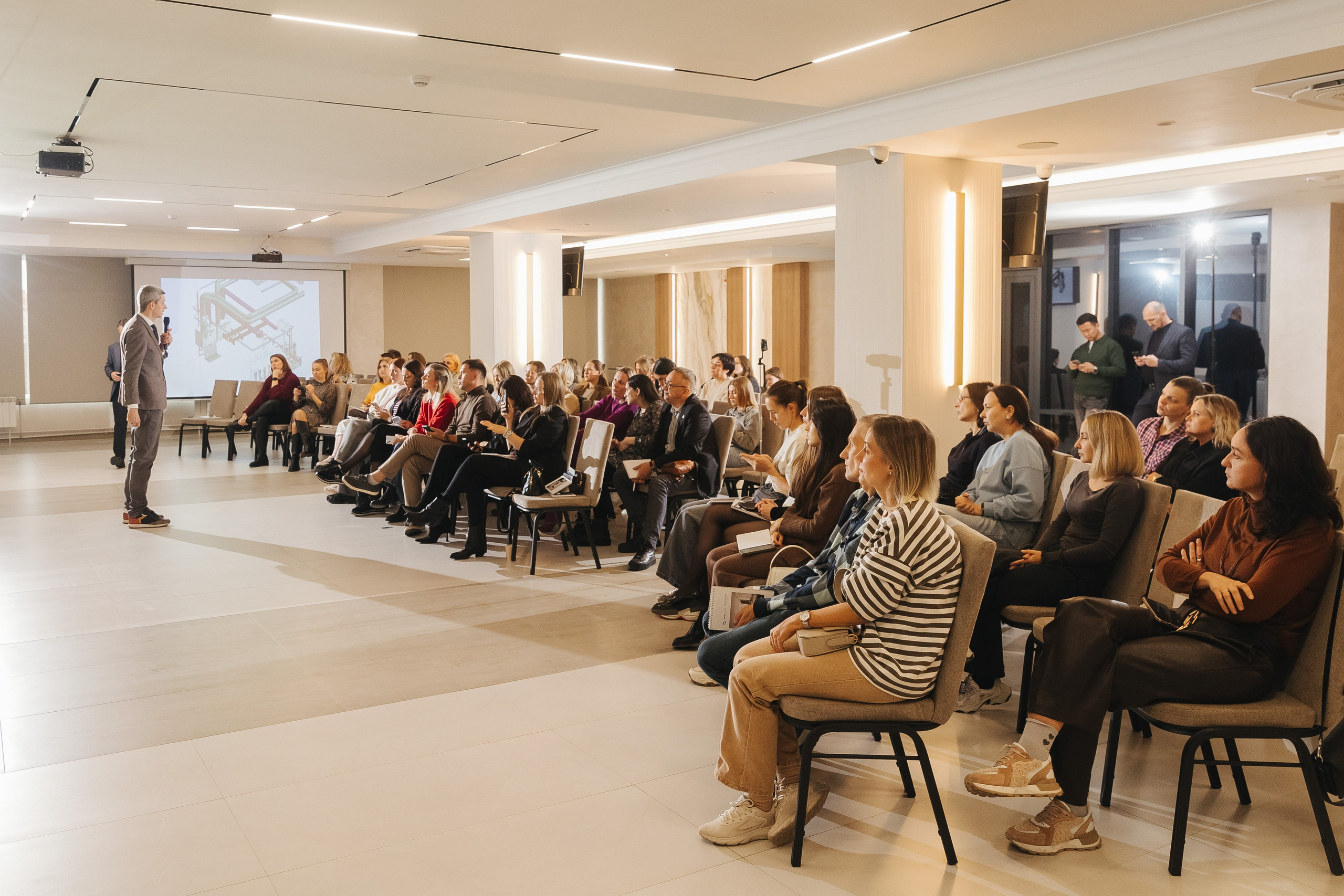 Конференция NeoClimat в Золотом Сечении. Фотограф в Красноярске Надежда Воскресенская