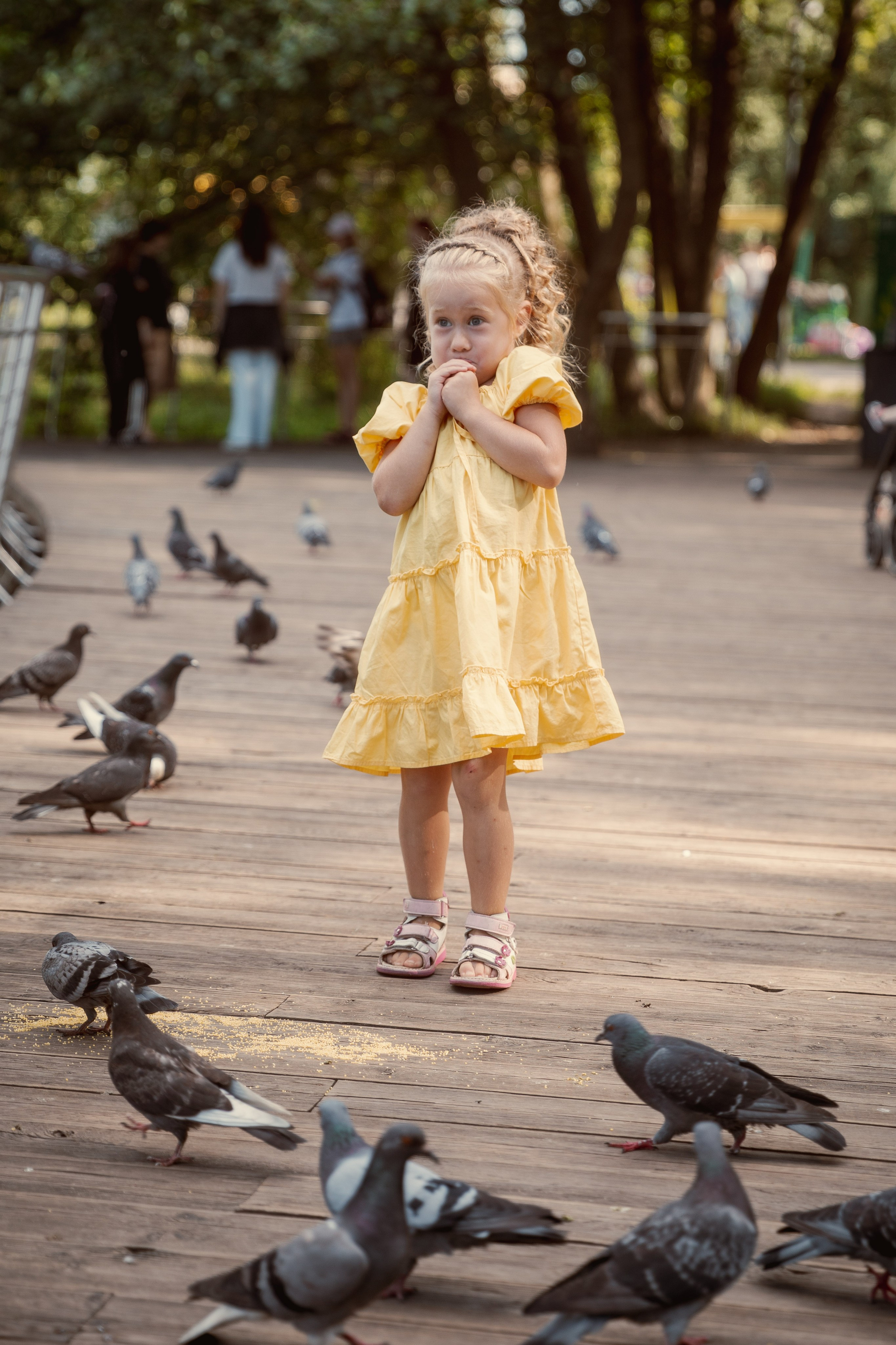 Мама и дочка на прогулке. Индивидуальный и семейный фотограф Ирина Москвичёва