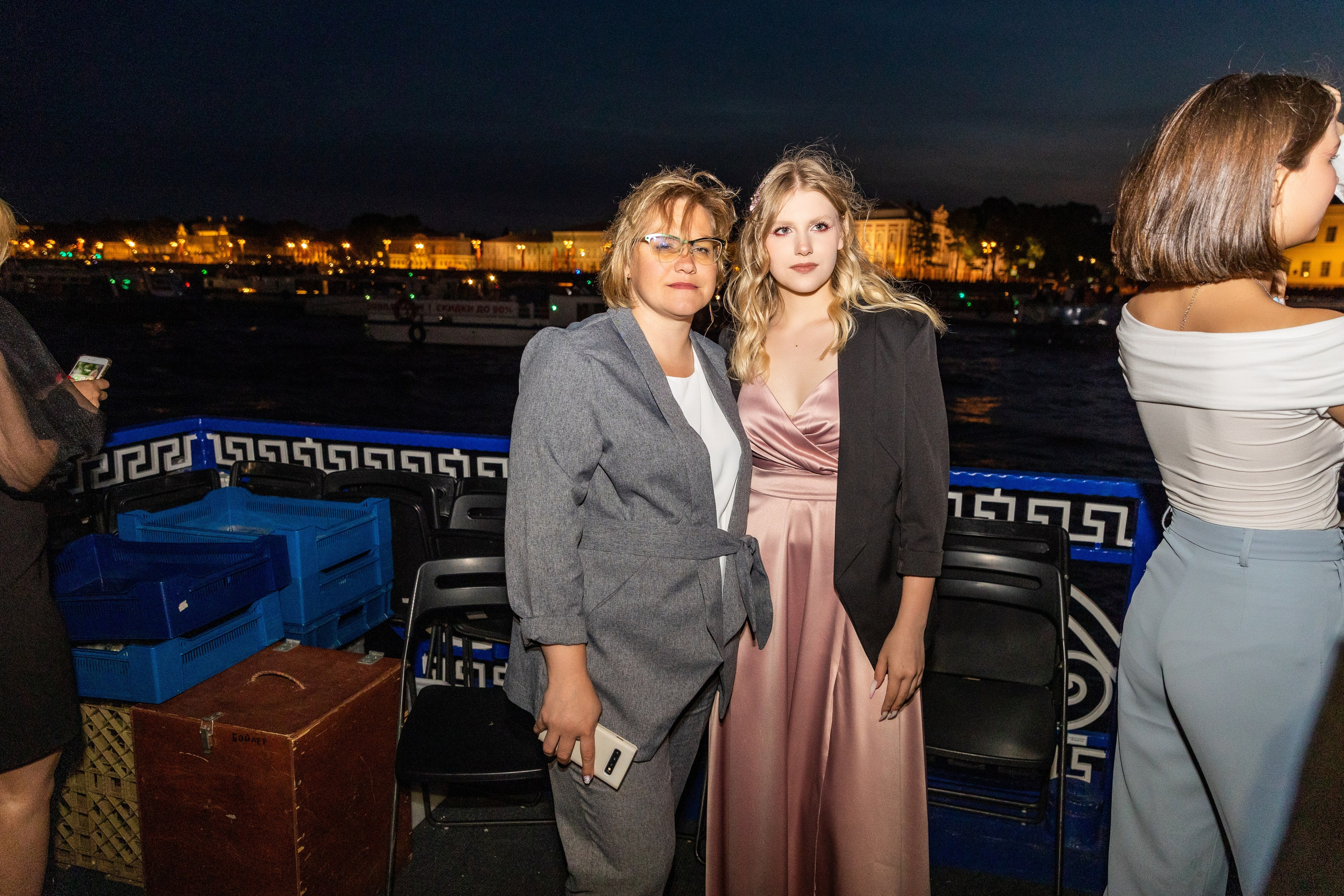 Выпускной на караблике 9 класс. Фотограф в Санкт-Петербурге Закута Ольга