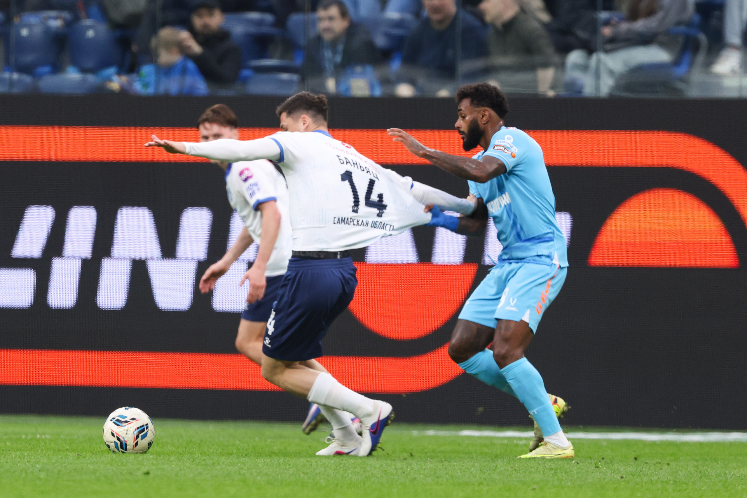 ФК «Зенит» — ФК «Крылья советов». Спортивный и репортажный фотограф Антон Тереханов