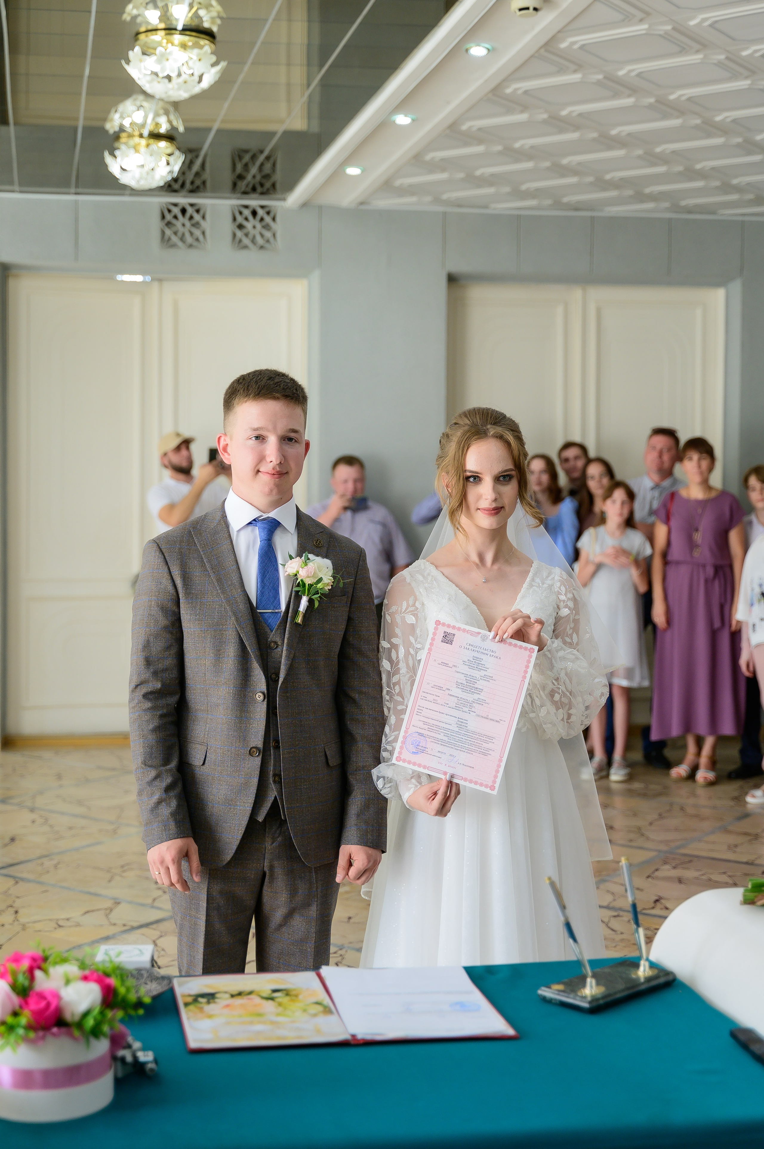 Фотограф для съемки в Балаковском ЗАГСе