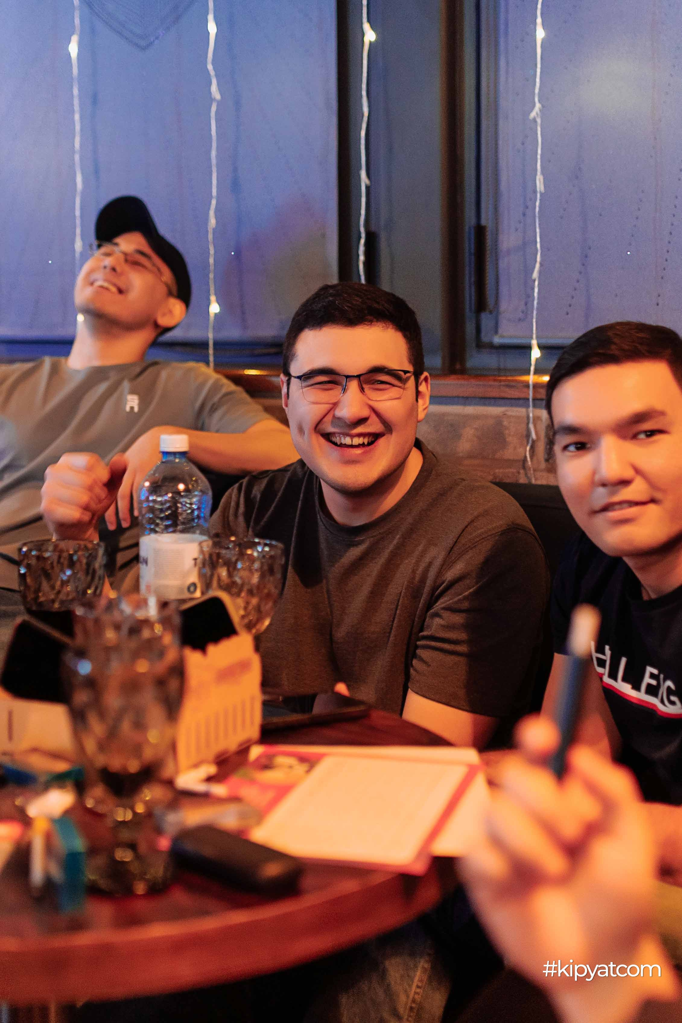 Эйнштейн Party