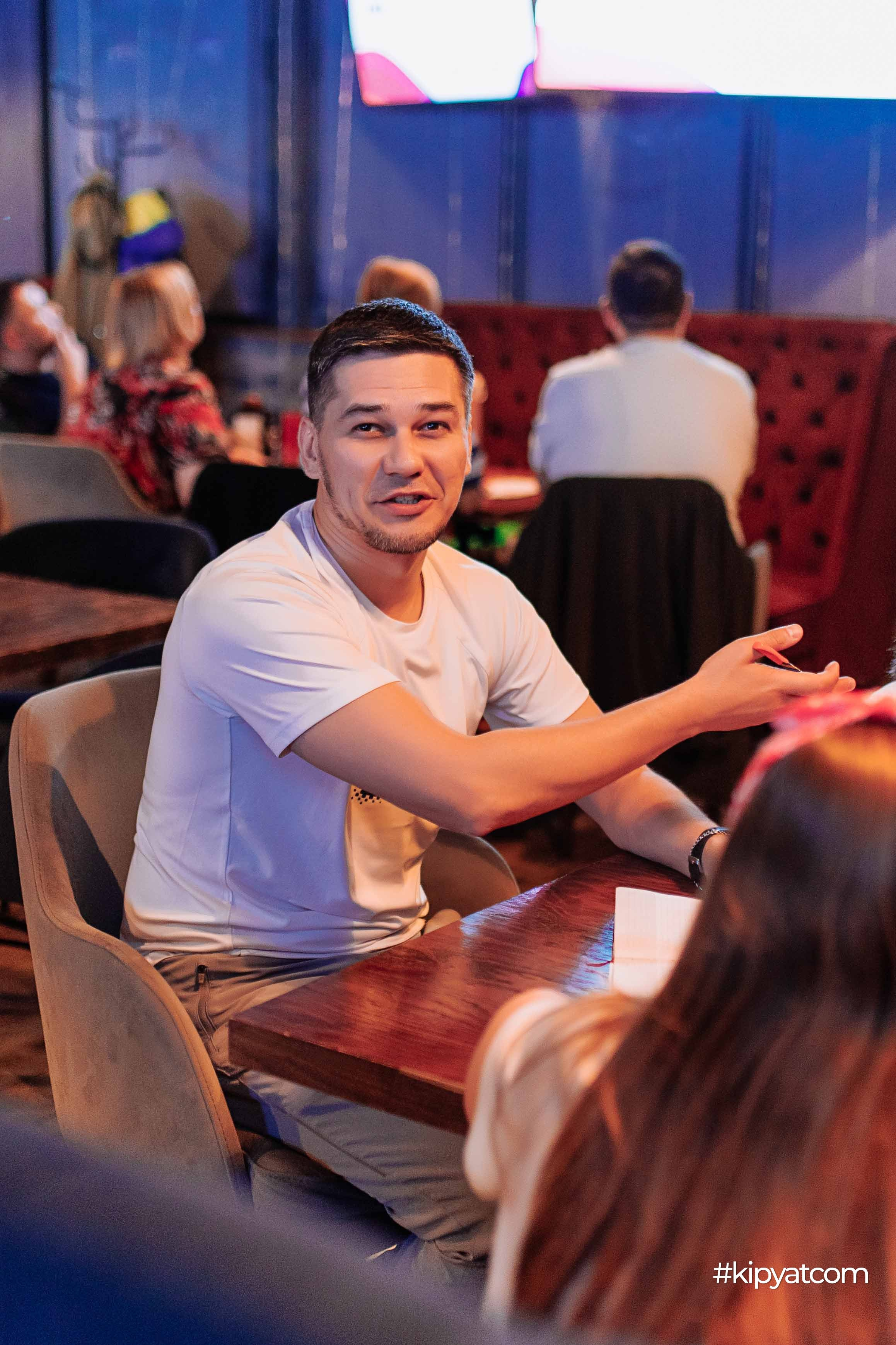 Эйнштейн Party