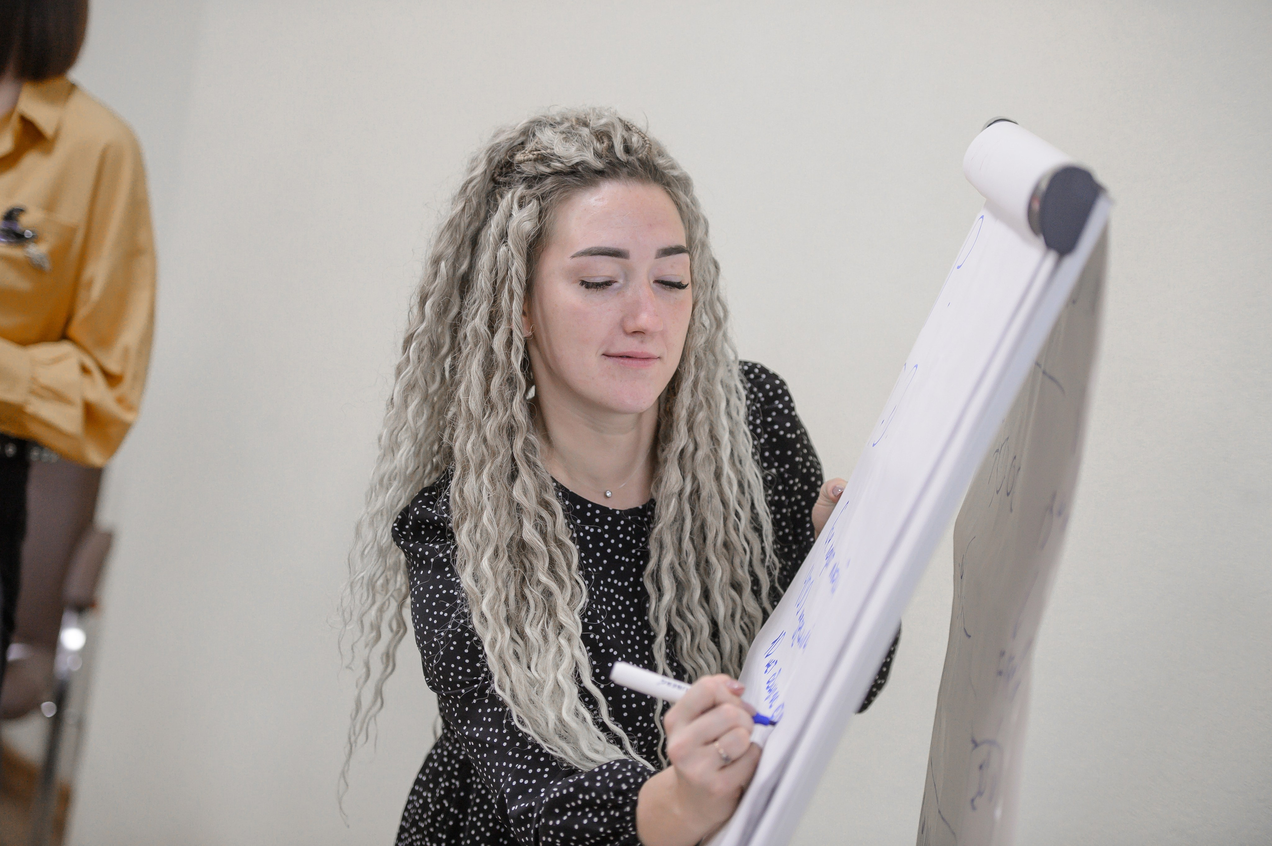 Фотографии Рустама Багизова бизнес семинара