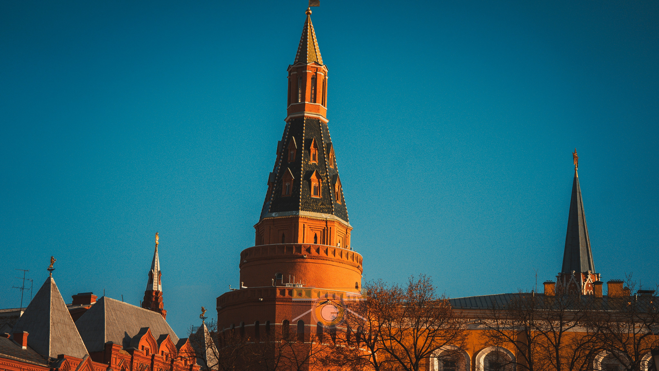 Стрит 2023-2024. KiPPER Gallery — Фотограф