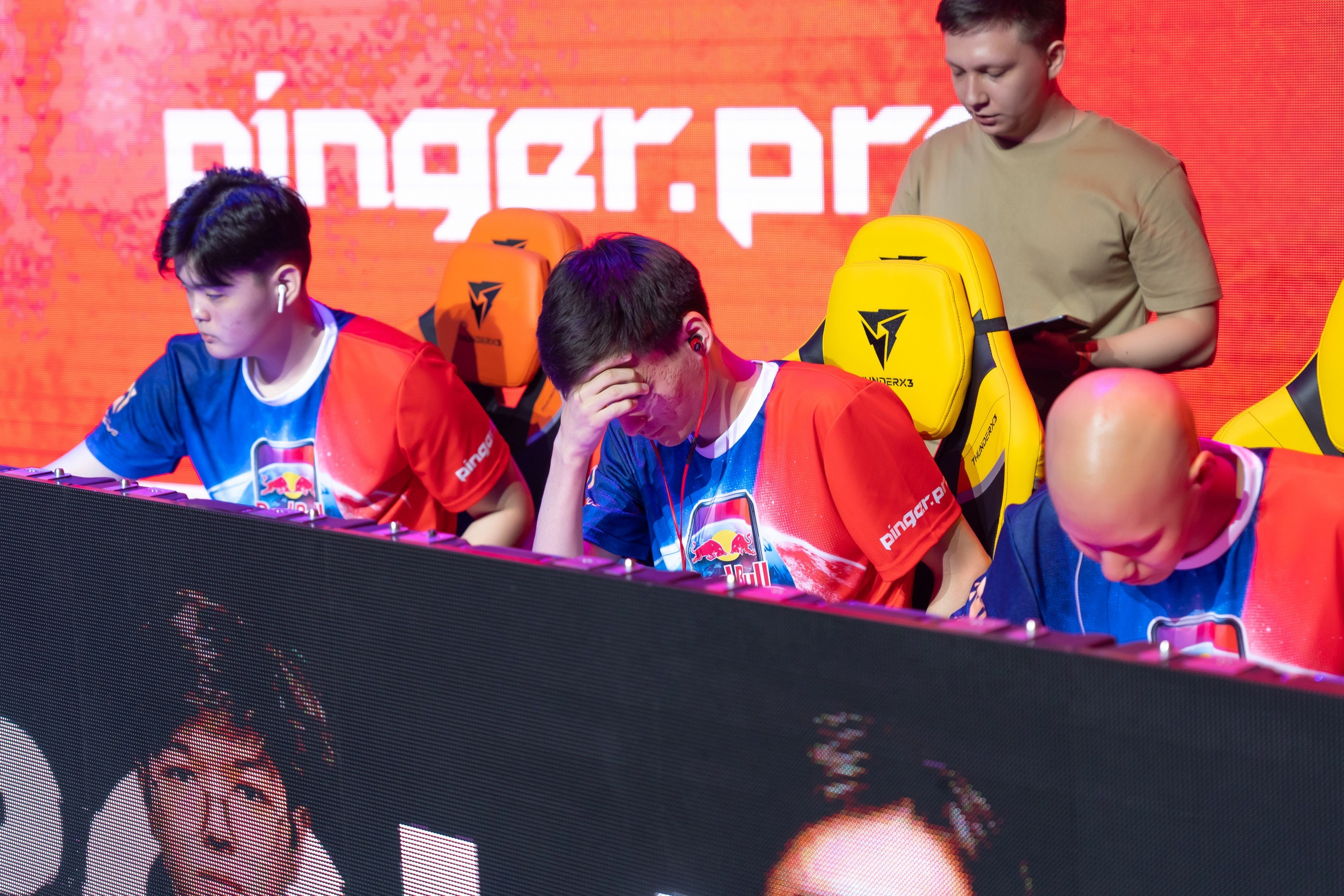 Red Bull M.E.O. Comic-Con Astana 2023. Профессиональный фотограф в городе Астана Копанев Данил