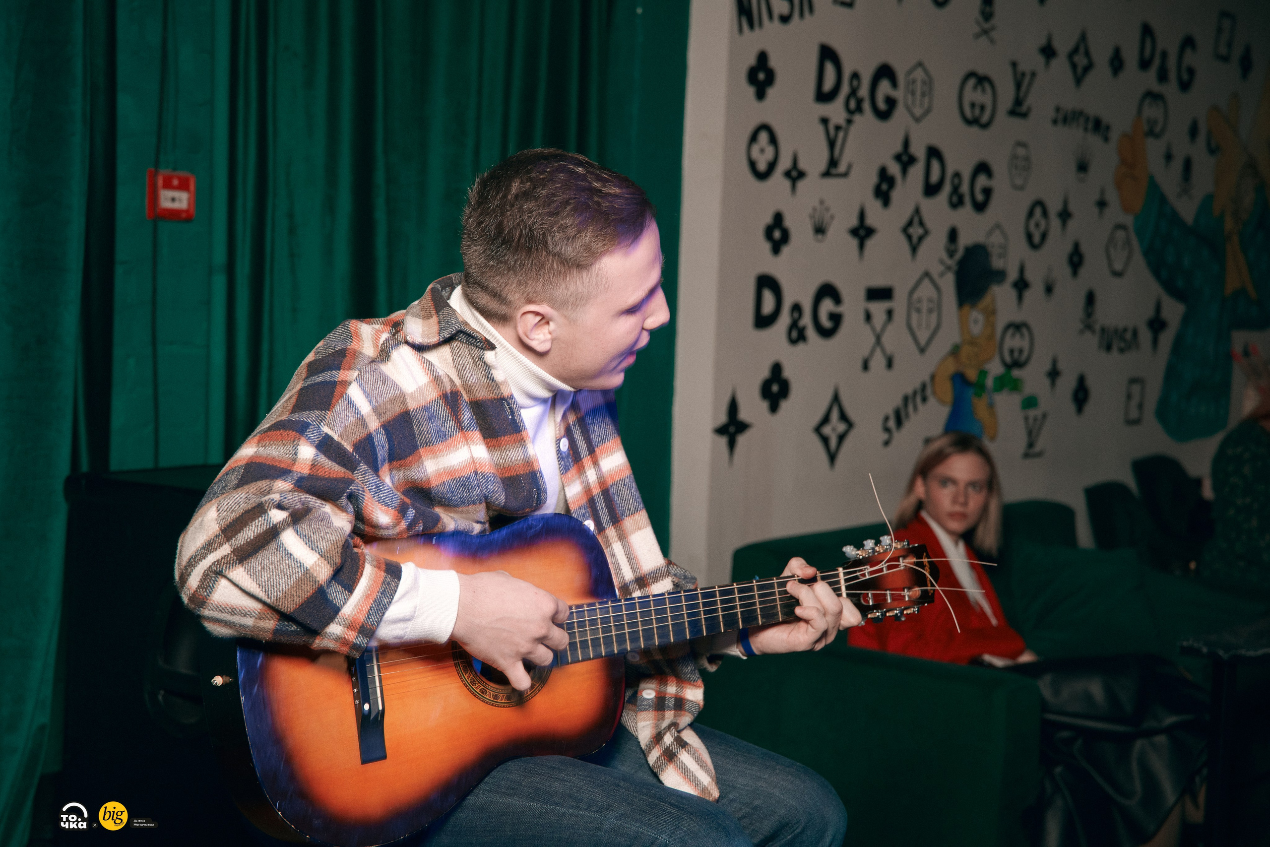 Гараж в Новокузнецке. Антон Непочатых — Большой мужской фотограф