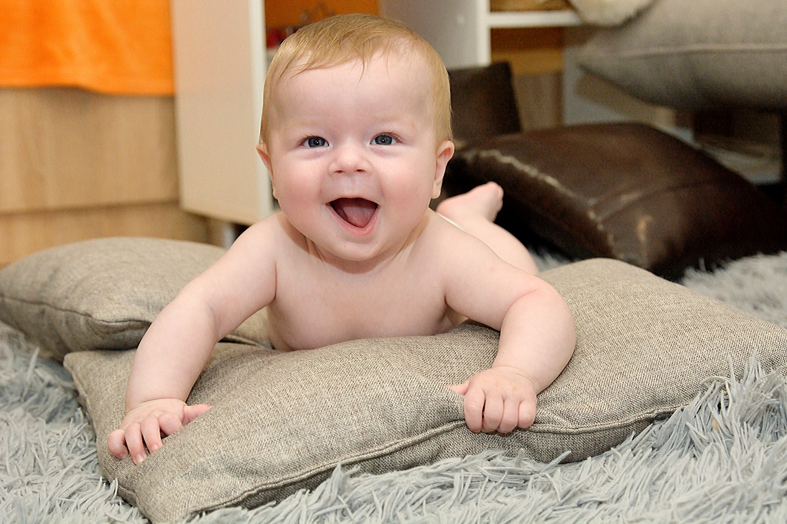 Профессиональные детские фотосессии в студии, фотосессии на детских пр. Свадебный фотограф Олег Шатохин  Москва и Московской область