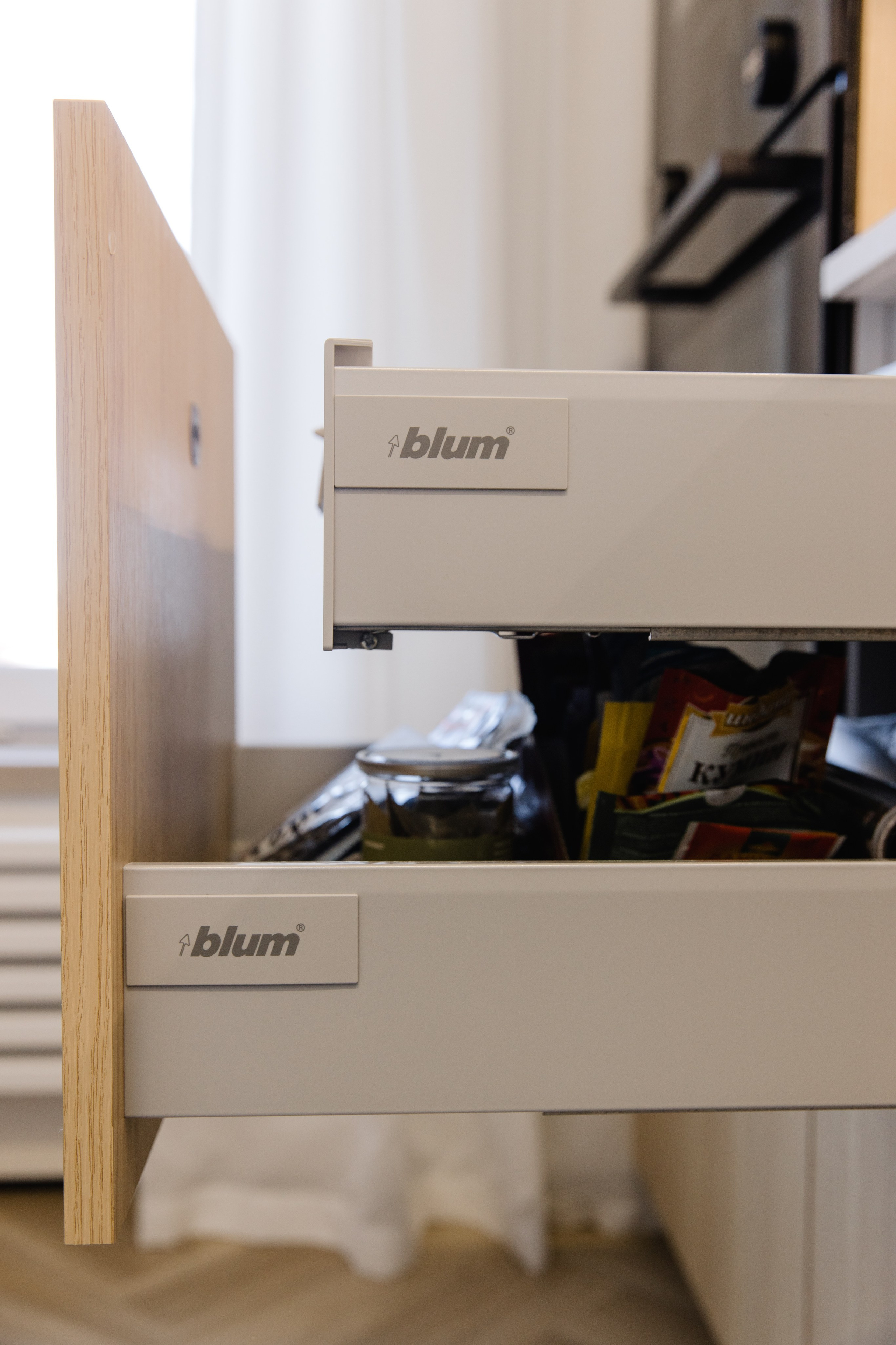 Rozalux. ГУДРУМ — Мебель на заказ в Томске | Кухни | Шкафы | Стулья и Столы