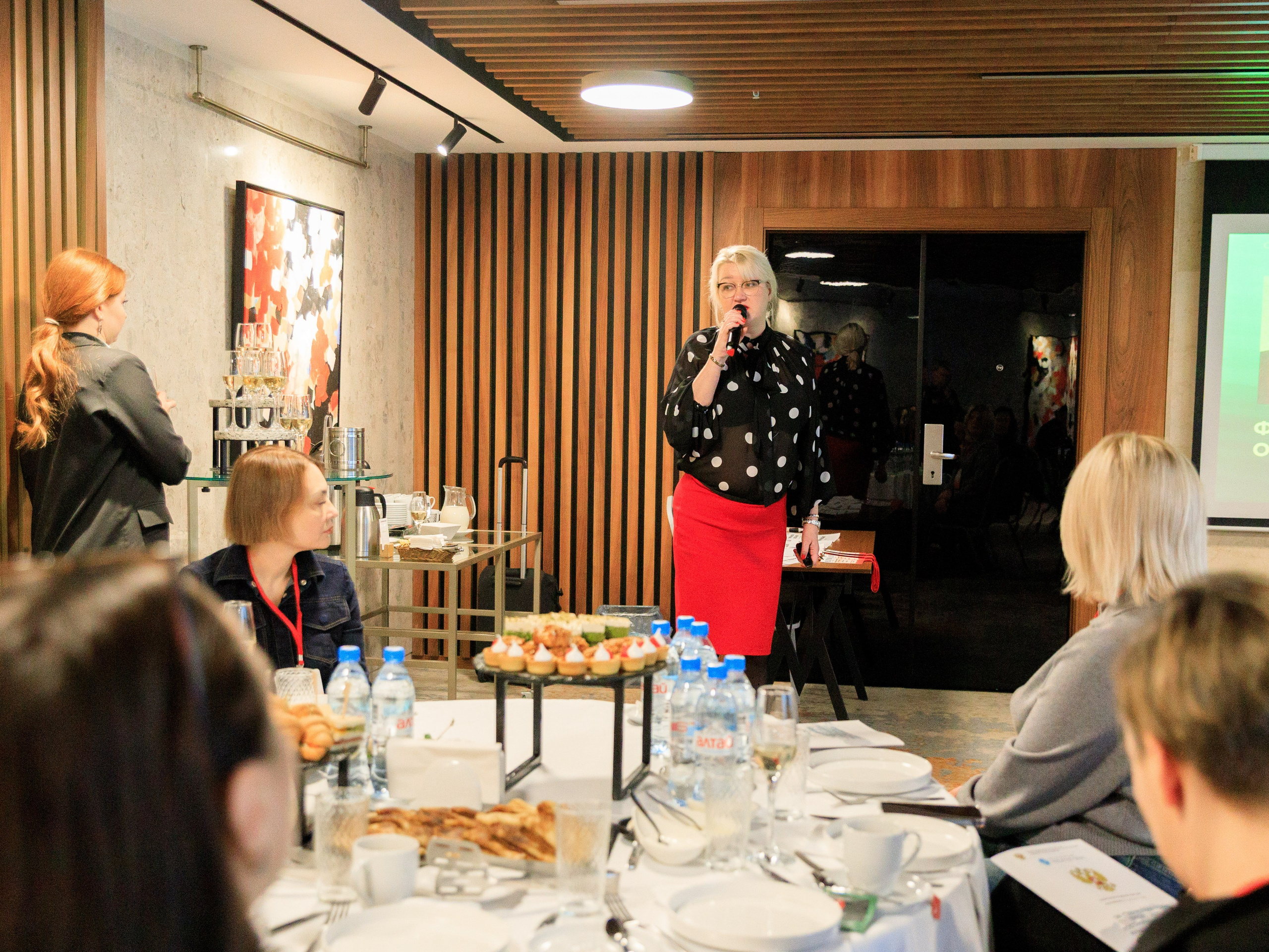 Встреча отельеров. DoubleTree by Hilton. Репортажный фотограф в Новосибирске Алена Помазунова