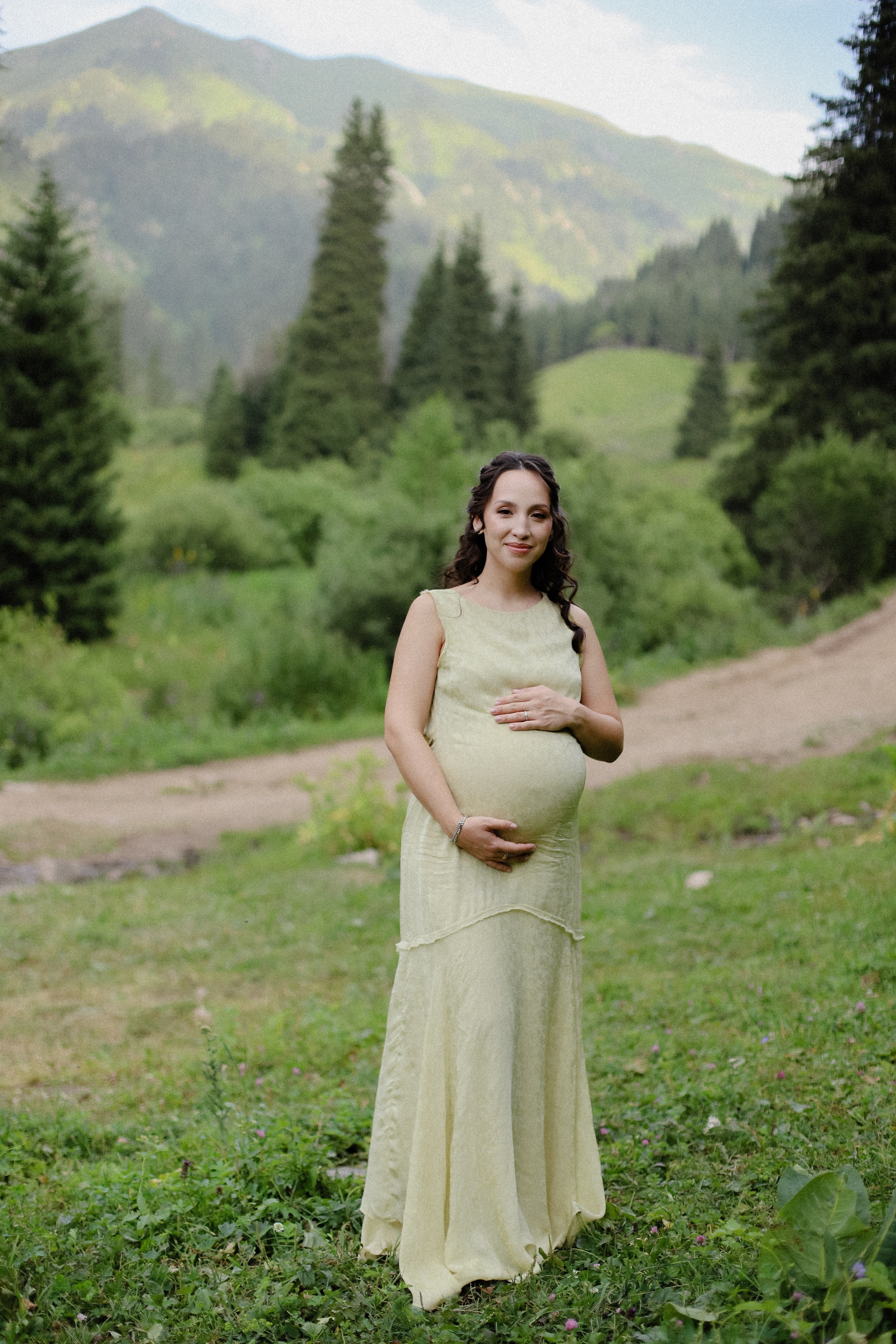 В горах. Фотограф в Алматы и Москве Даша Пушкина