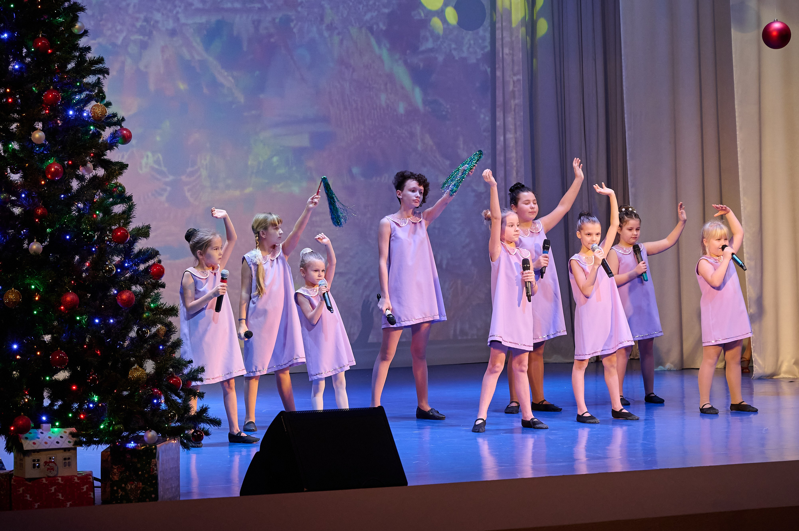 Концерт в ДК Марьина роща. Жизнь курорта Кабардинка в фотографиях