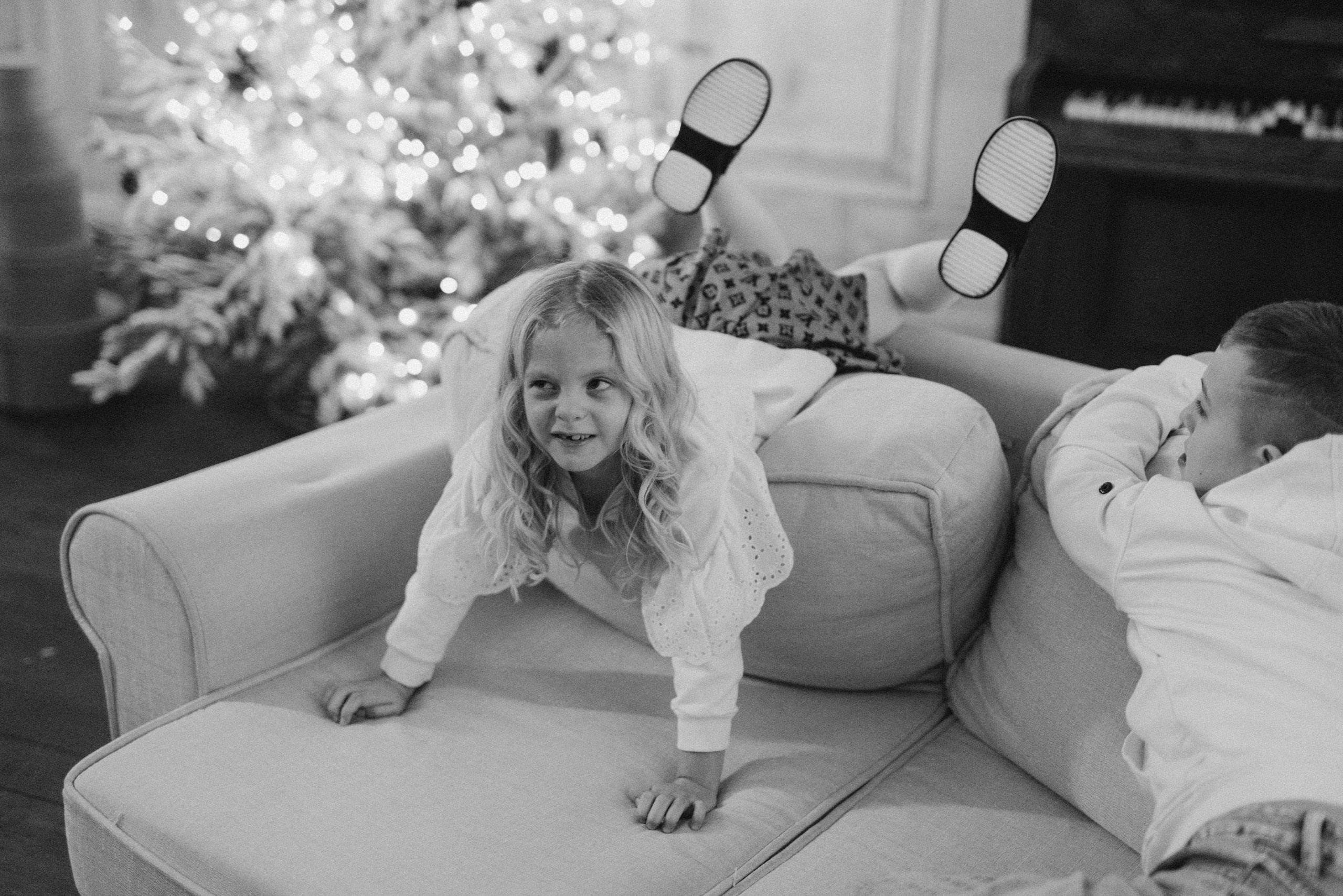 Семейная фотосессия в студии для Марины, Михаила и детей. Свадебный фотограф в Тамбове Павел Четвертков