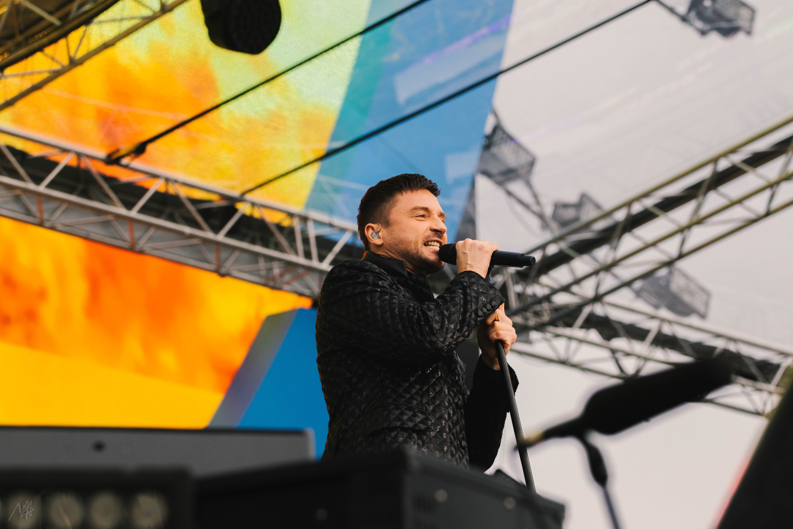 Сергей Лазарев