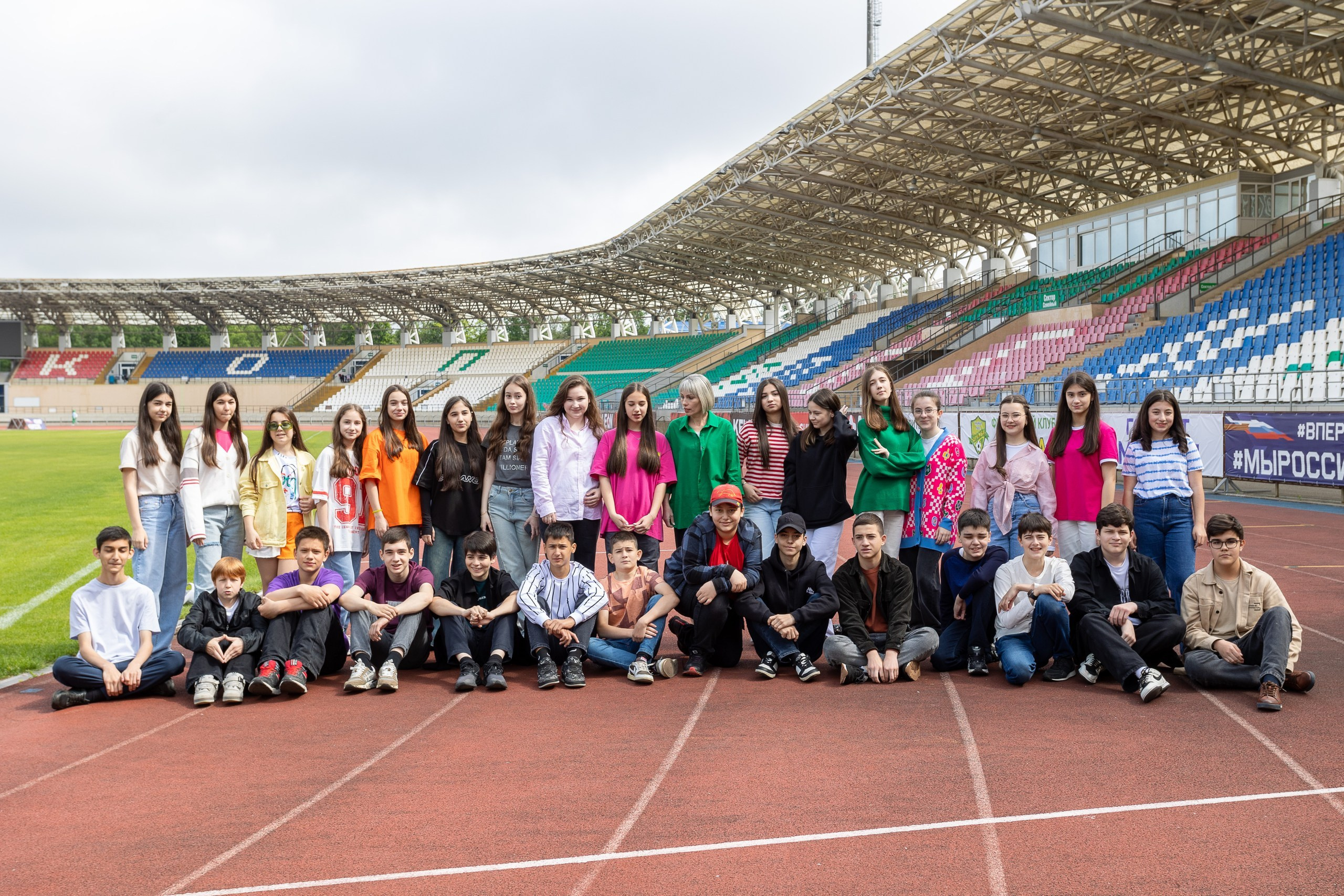 Фотосессия 7 класс Майкоп. Выпускные альбомы Майкоп, Краснодар Елена Золотарева