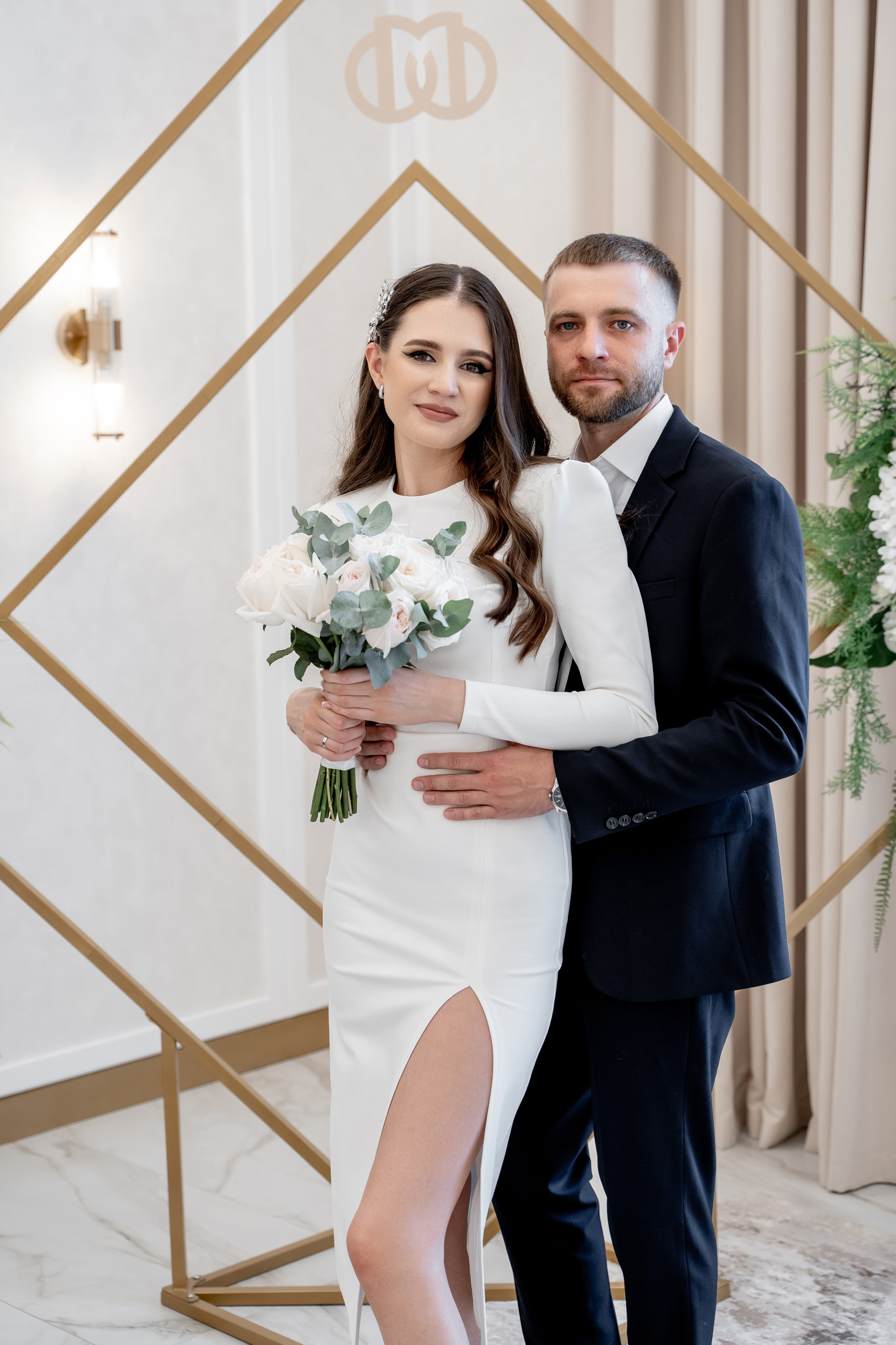 Свадебный фотограф в Москве. Свадебный фотограф Видное, Бутово. Роспись во дворце бракосочетания Южное Бутово. Регистрация брака в Москве и Московской области. Фотограф на свадьбу. Свадебная фотосессия в центре  Москвы. Фотосессия Хилков переулок. Фотосессия свадебного банкета  в ресторане. Выездная регистрация брака. Фотосессия молодоженов. Свадебная прогулка. Жених и невеста в день свадьбы. 