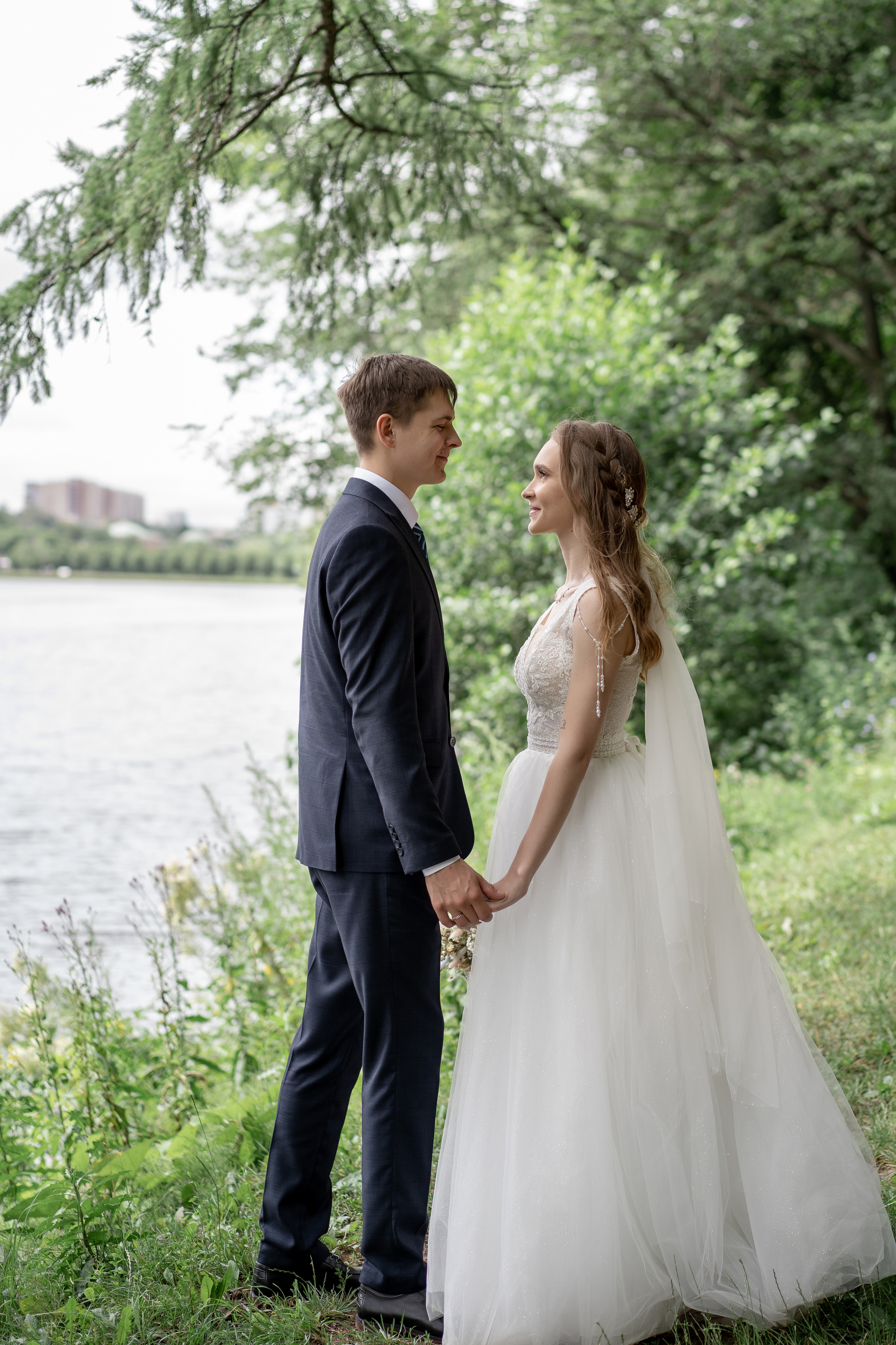 Регистрация брака, роспись во дворце бракосочетания Видное. ЗАГС Видное. Свадьба , свадебная фотосессия в Москве, свадебная фотосессия Видное, Бутово, Домодедово. Свадебный и семейный фотограф в Бутово. Видновский ЗАГС. Свадебная прогулка в Царицыно. Фотограф на свадьбу.