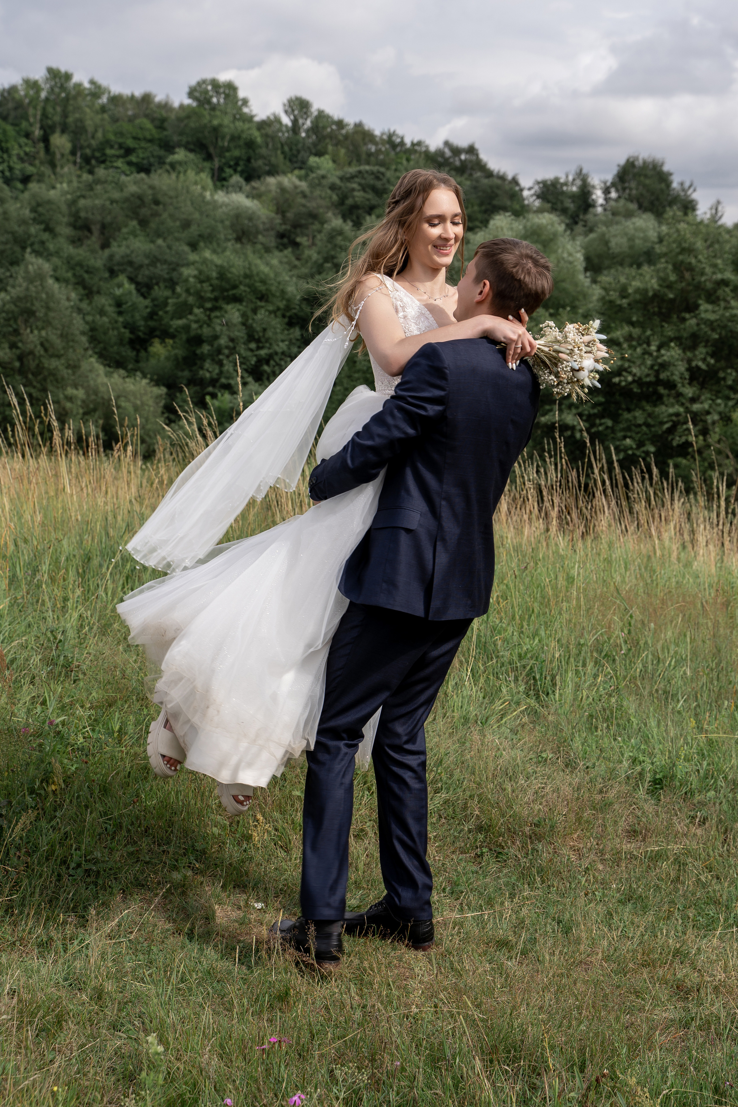 Регистрация брака, роспись во дворце бракосочетания Видное. ЗАГС Видное. Свадьба , свадебная фотосессия в Москве, свадебная фотосессия Видное, Бутово, Домодедово. Свадебный и семейный фотограф в Бутово. Видновский ЗАГС. Свадебная прогулка в Царицыно. Фотограф на свадьбу.