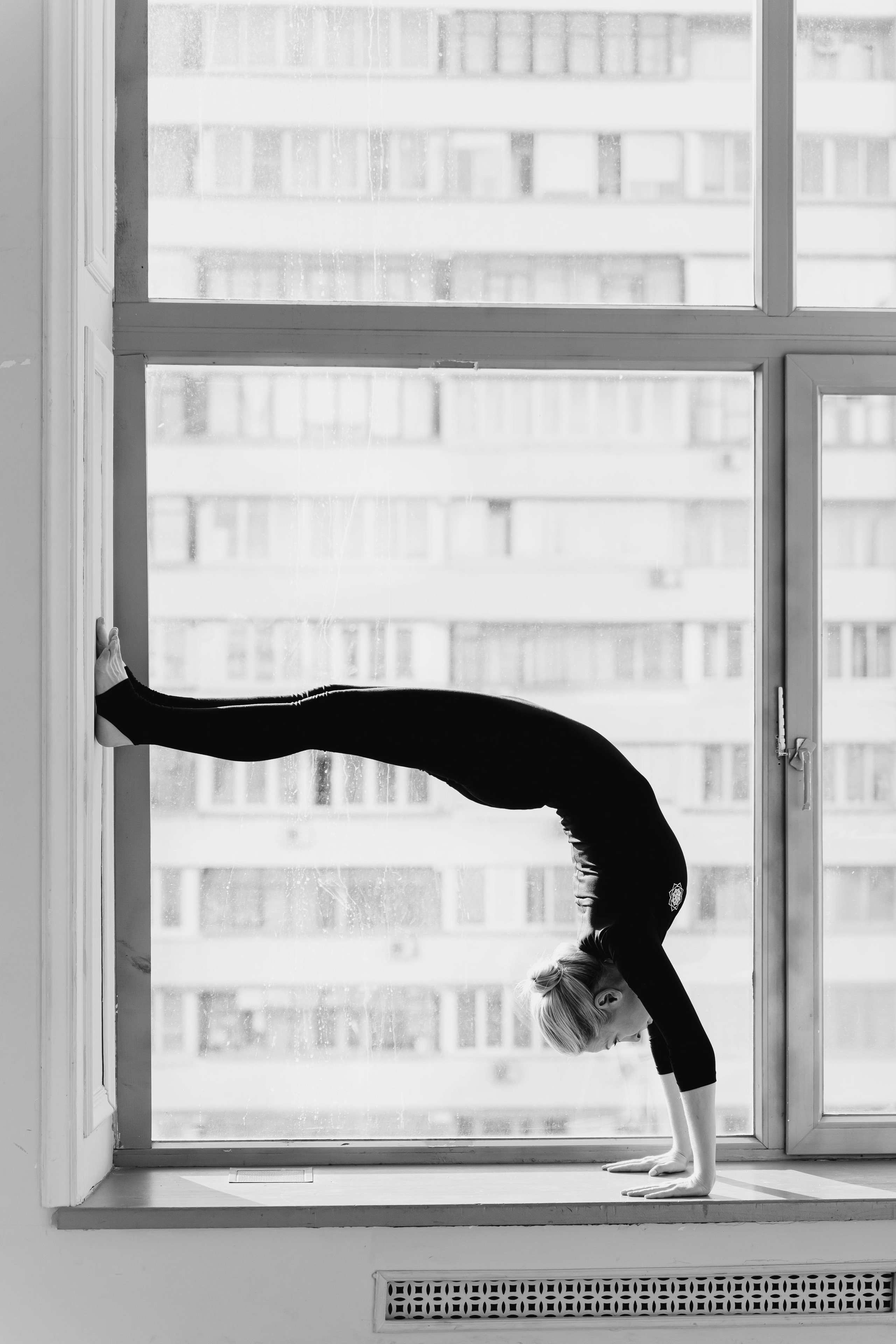 Йога фотосессия в Москве. Контент-фотограф для преподавателей йоги. Йога фотография. Фотографии асан. Одежда для йоги. Фотосессия занятий йогой. Фотография йоги. Заказать фотосессию в Москве. Йога фотосессия в Видном. Фотограф в Москве