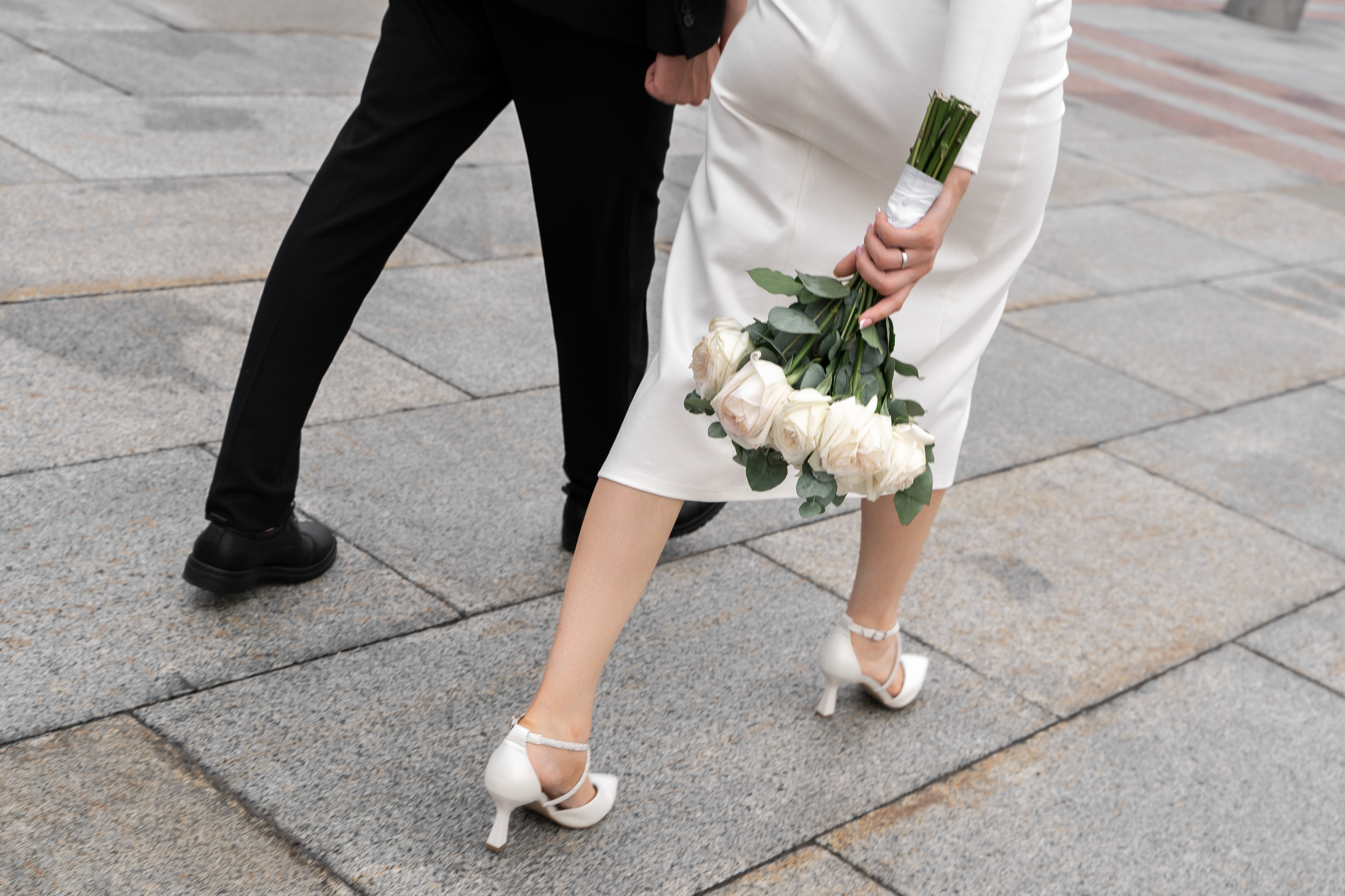 Свадебный фотограф в Москве. Свадебный фотограф Видное, Бутово. Роспись во дворце бракосочетания Южное Бутово. Регистрация брака в Москве и Московской области. Фотограф на свадьбу. Свадебная фотосессия в центре  Москвы. Фотосессия Хилков переулок. Фотосессия свадебного банкета  в ресторане. Выездная регистрация брака. Фотосессия молодоженов. Свадебная прогулка. Жених и невеста в день свадьбы. 